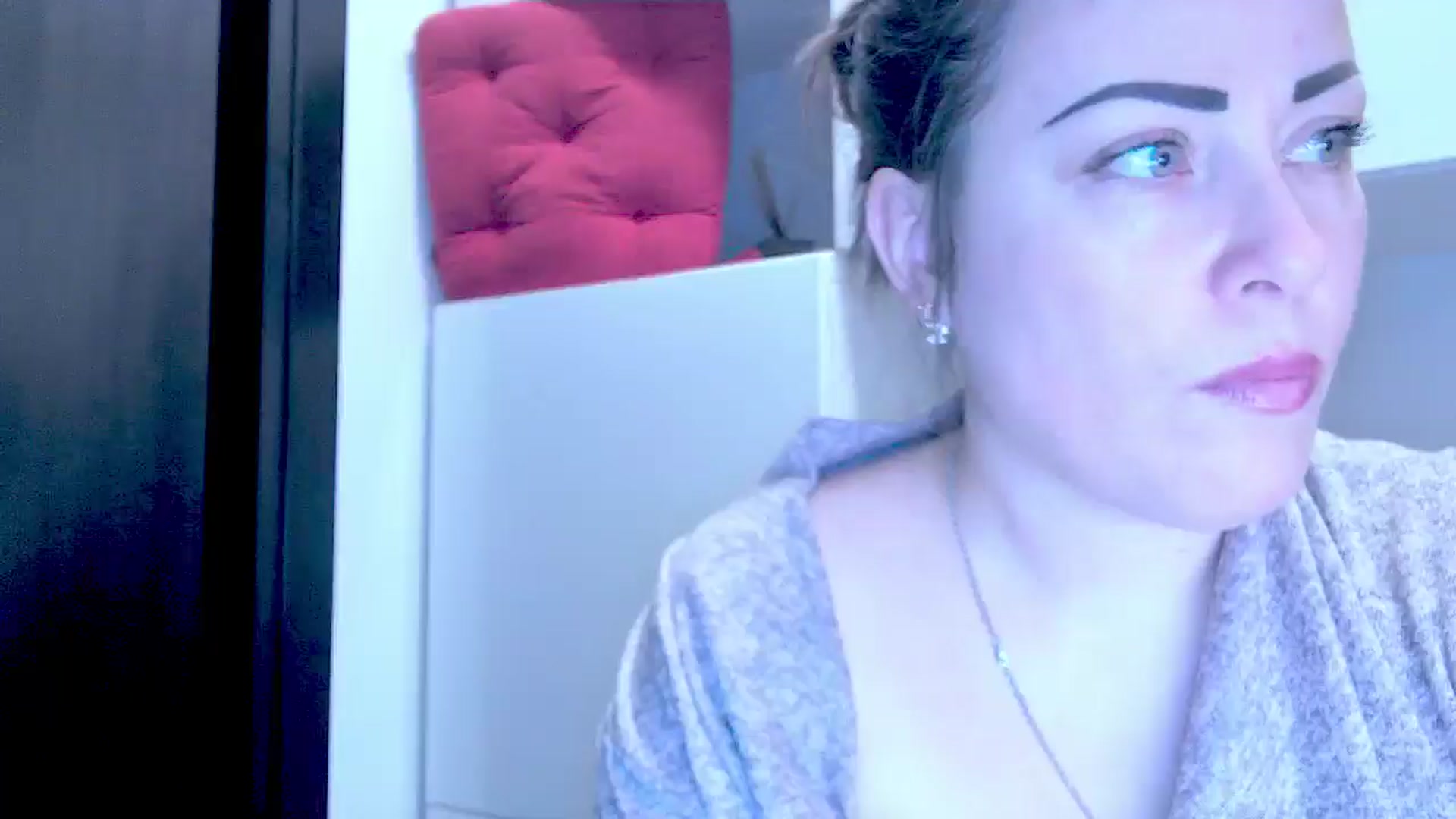 Gallery image thumbnail from Mrsfoxy's myfreecams stream on, 01/07/2026, 16:19 image 2 of 20