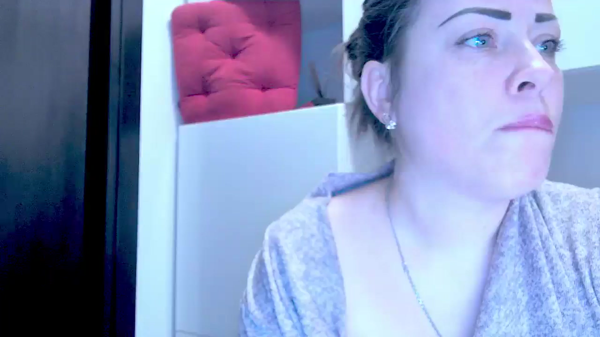 Gallery image thumbnail from Mrsfoxy's myfreecams stream on, 01/07/2026, 16:19 image 3 of 20