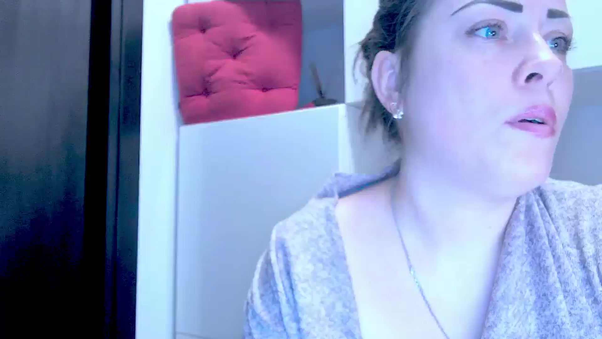 Gallery image thumbnail from Mrsfoxy's myfreecams stream on, 01/07/2026, 16:19 image 5 of 20