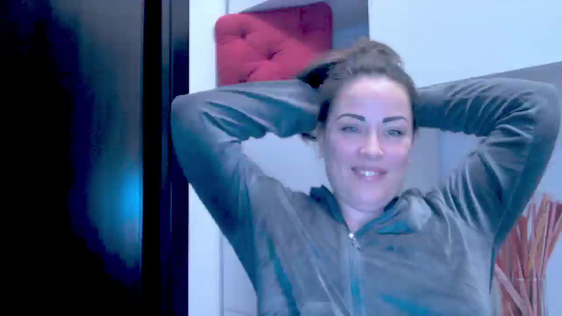 Gallery image thumbnail from Mrsfoxy's myfreecams stream on, 01/12/2026, 16:35 image 20 of 20