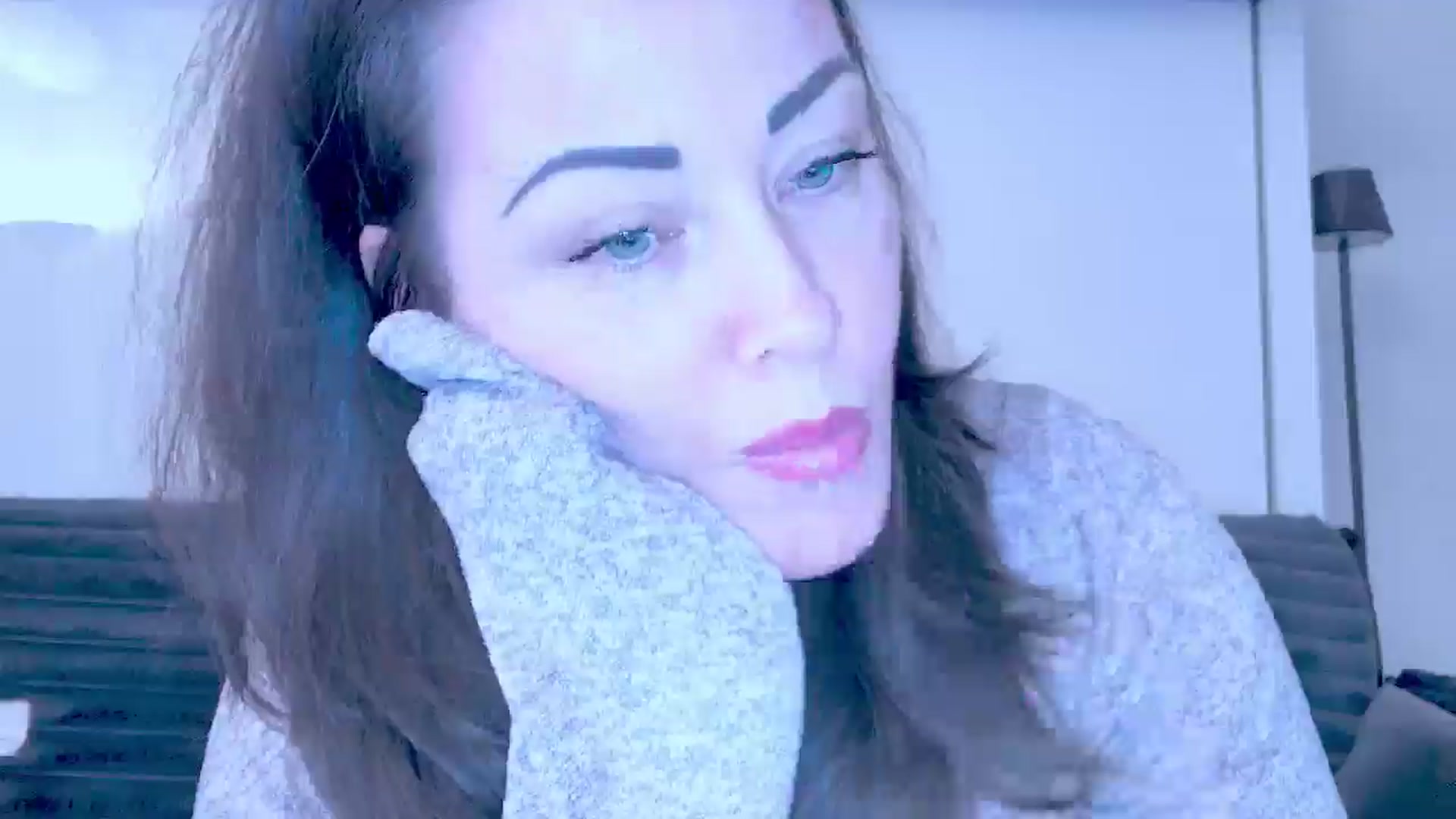 Gallery image thumbnail from Mrsfoxy's myfreecams stream on, 01/13/2026, 13:19 image 15 of 20