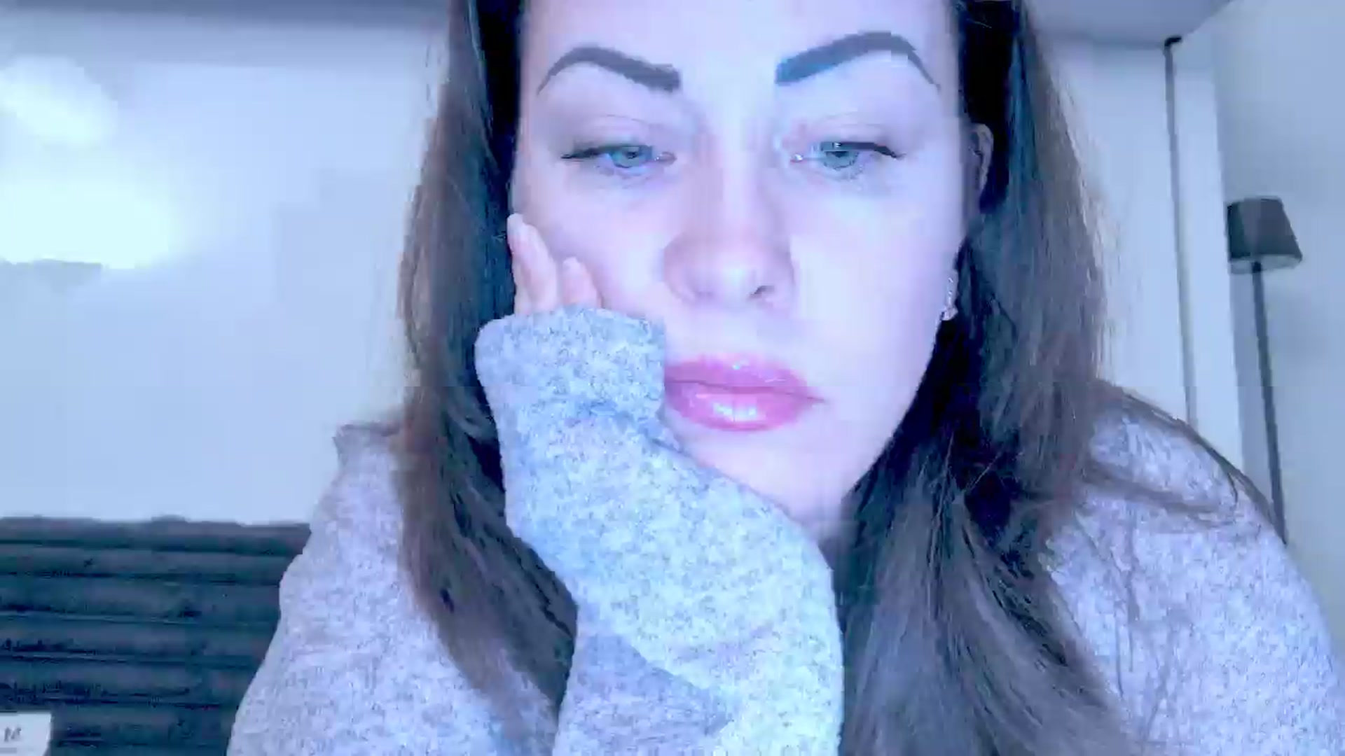 Gallery image thumbnail from Mrsfoxy's myfreecams stream on, 01/13/2026, 16:34 image 11 of 20