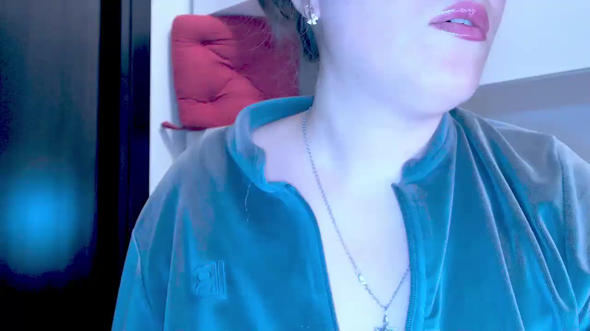 Gallery image thumbnail from Mrsfoxy's myfreecams stream on, 01/14/2026, 14:39 image 2 of 20