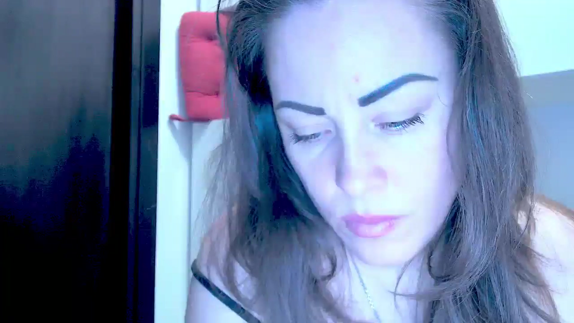 Gallery image thumbnail from Mrsfoxy's myfreecams stream on, 01/14/2026, 16:25 image 20 of 20
