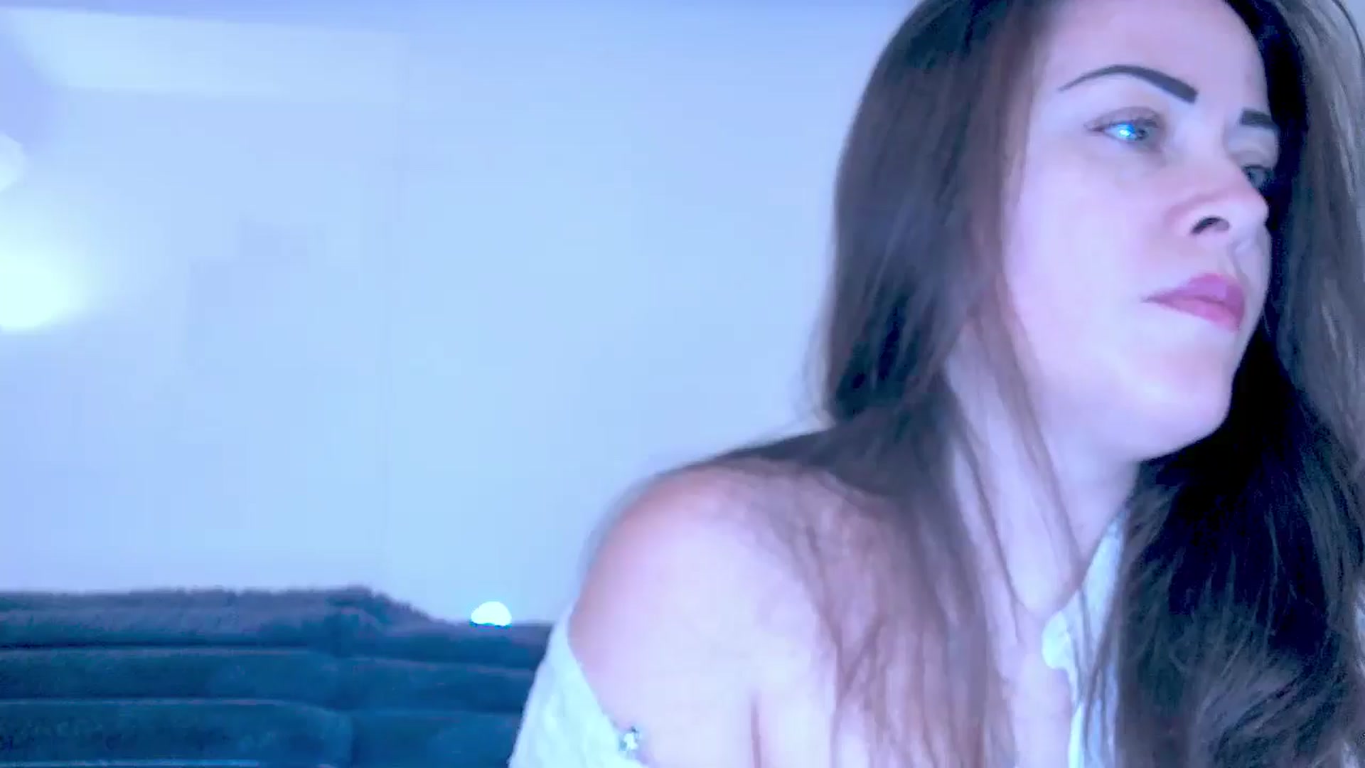 Gallery image thumbnail from Mrsfoxy's myfreecams stream on, 01/15/2026, 14:38 image 11 of 20