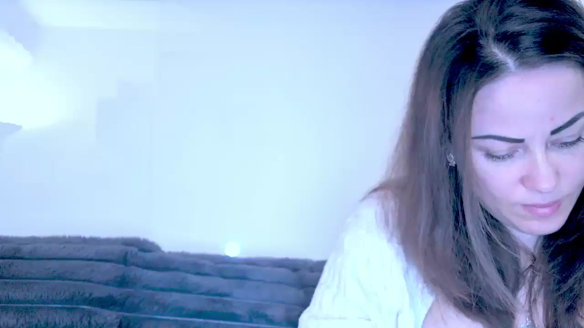 Gallery image thumbnail from Mrsfoxy's myfreecams stream on, 01/15/2026, 16:17 image 6 of 20