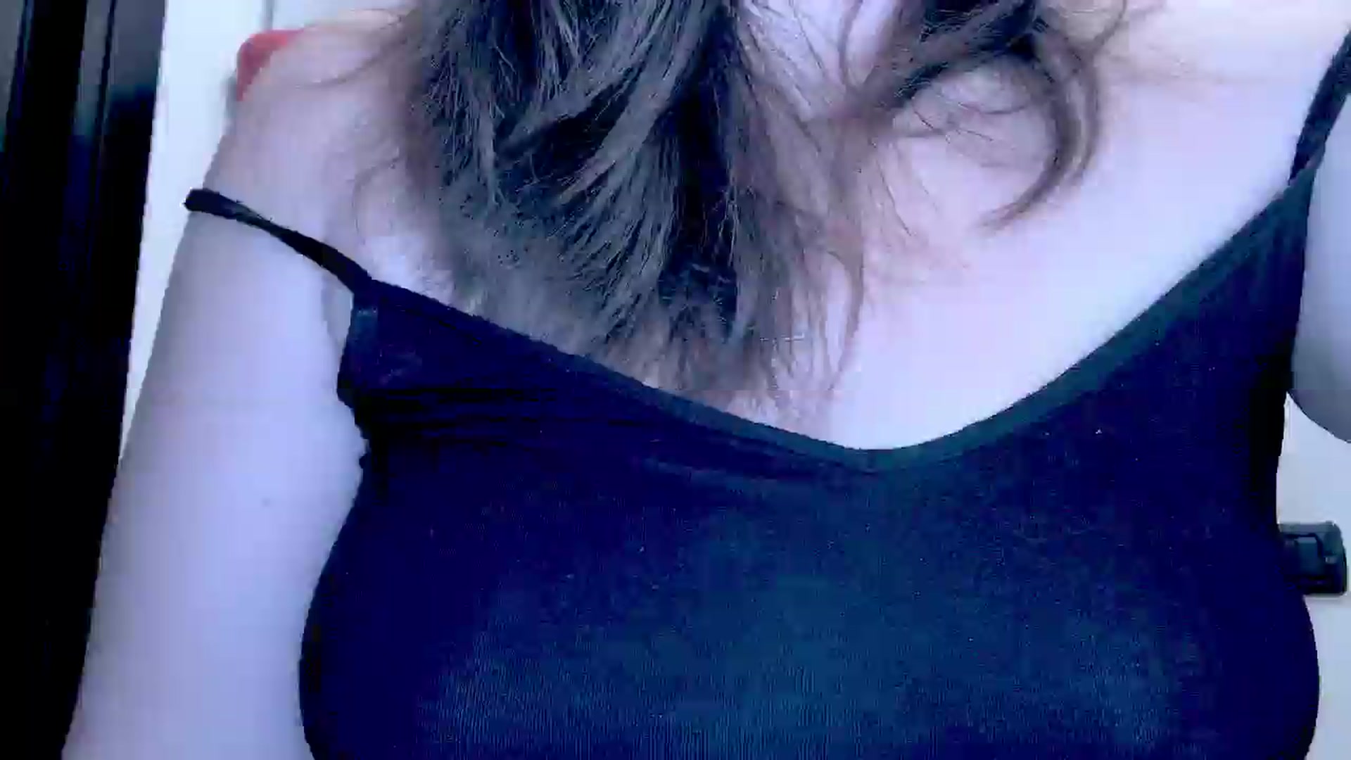 Gallery image thumbnail from Mrsfoxy's myfreecams stream on, 01/16/2026, 15:36 image 20 of 20