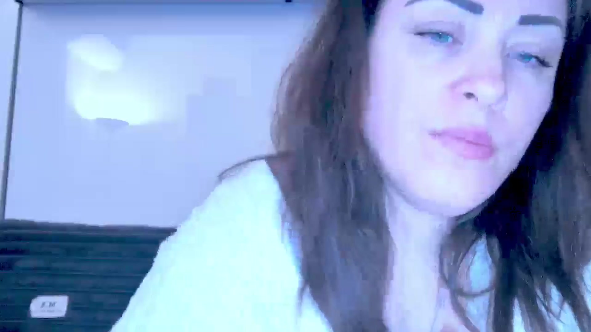 Gallery image thumbnail from Mrsfoxy's myfreecams stream on, 01/20/2026, 16:04 image 8 of 20