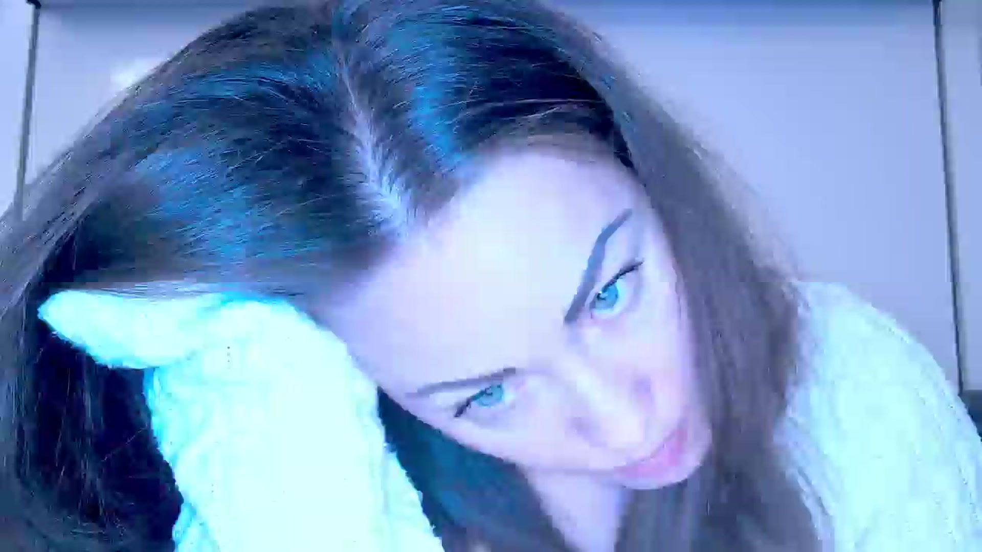 Gallery image thumbnail from Mrsfoxy's myfreecams stream on, 01/20/2026, 16:04 image 15 of 20