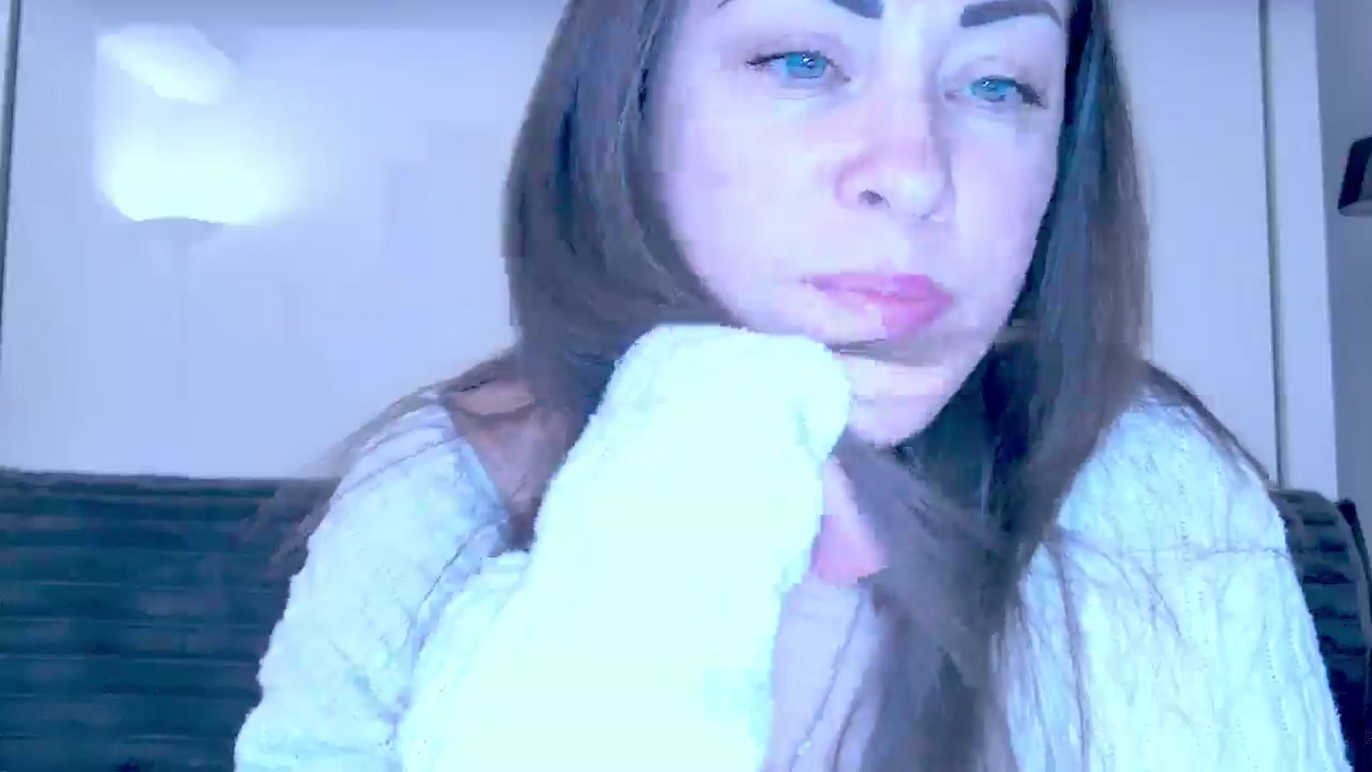 Gallery image thumbnail from Mrsfoxy's myfreecams stream on, 01/27/2026, 16:01 image 14 of 20