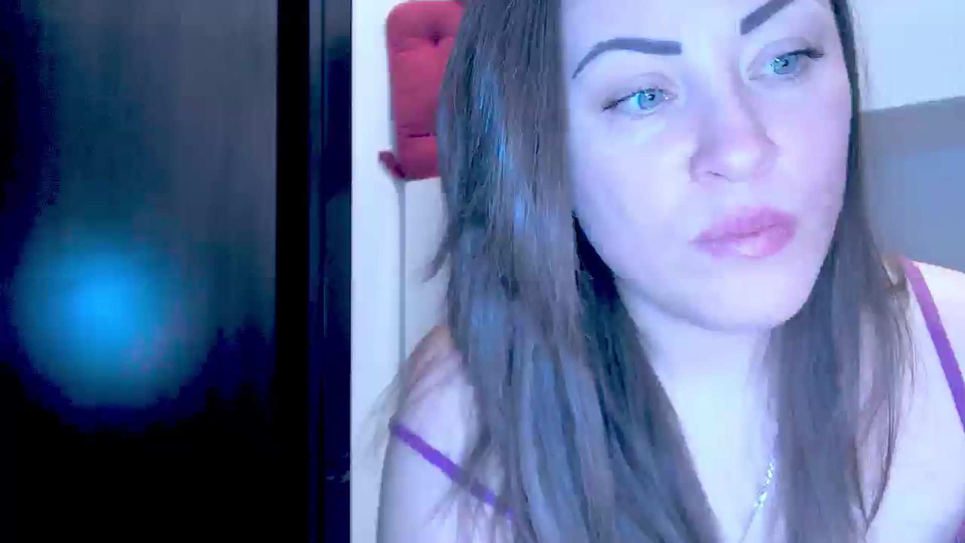 Gallery image thumbnail from Mrsfoxy's myfreecams stream on, 01/28/2026, 16:36 image 8 of 20