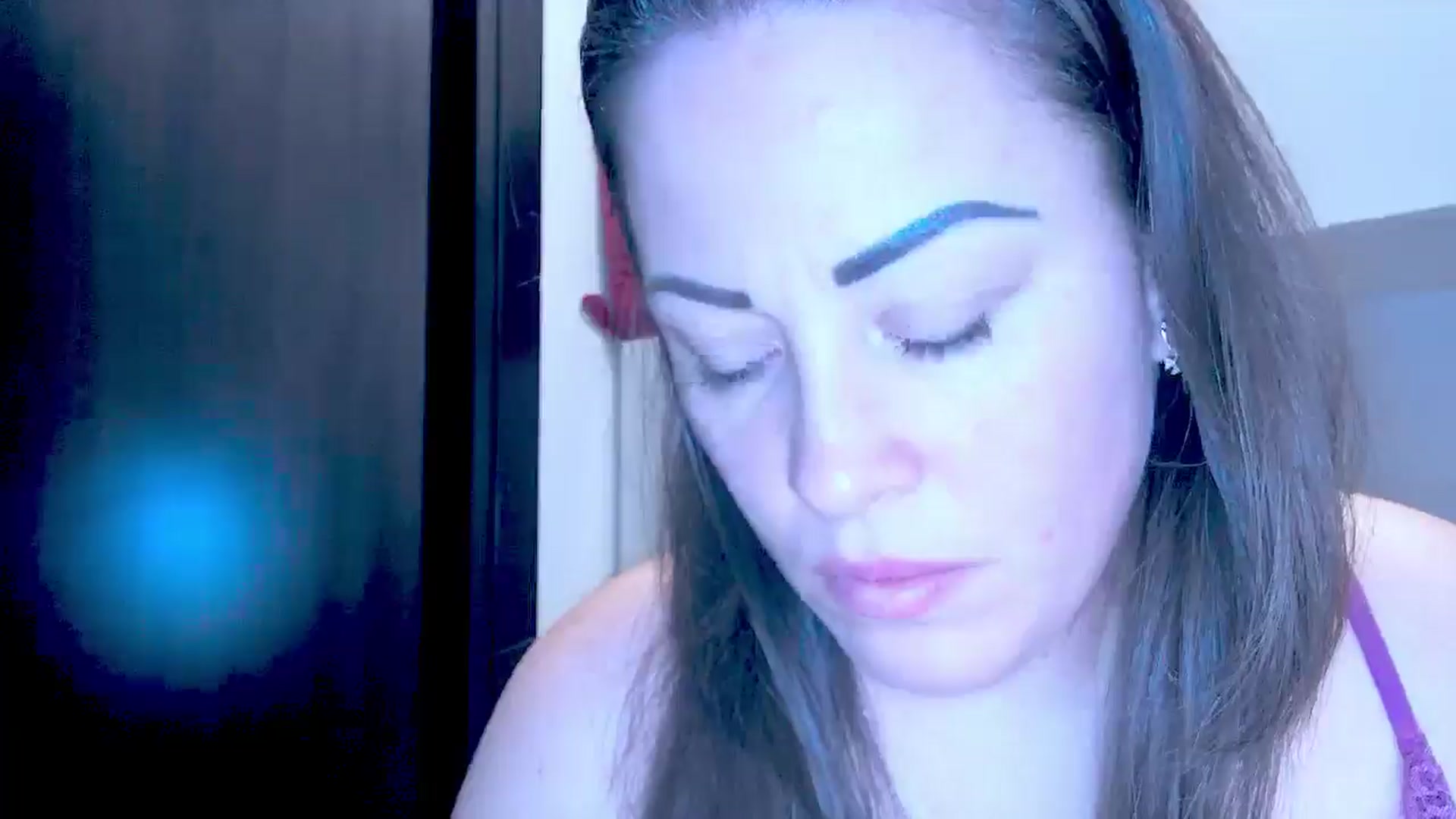 Gallery image thumbnail from Mrsfoxy's myfreecams stream on, 01/28/2026, 16:36 image 19 of 20