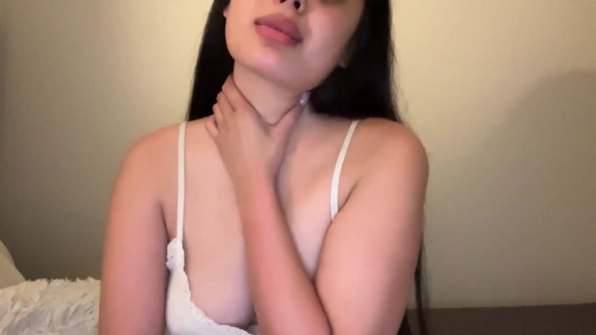 Gallery image thumbnail from MsAkira's myfreecams stream on, 09/10/2024, 03:44 image 8 of 20
