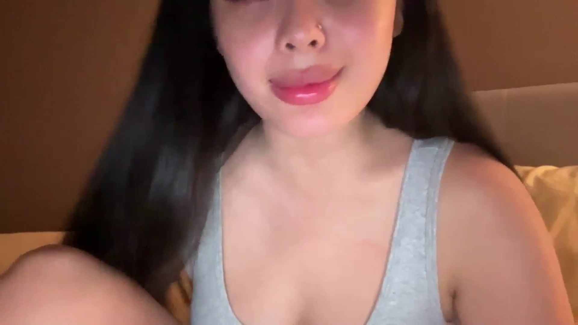 Gallery image thumbnail from MsAkira's myfreecams stream on, 10/07/2024, 04:09 image 18 of 20