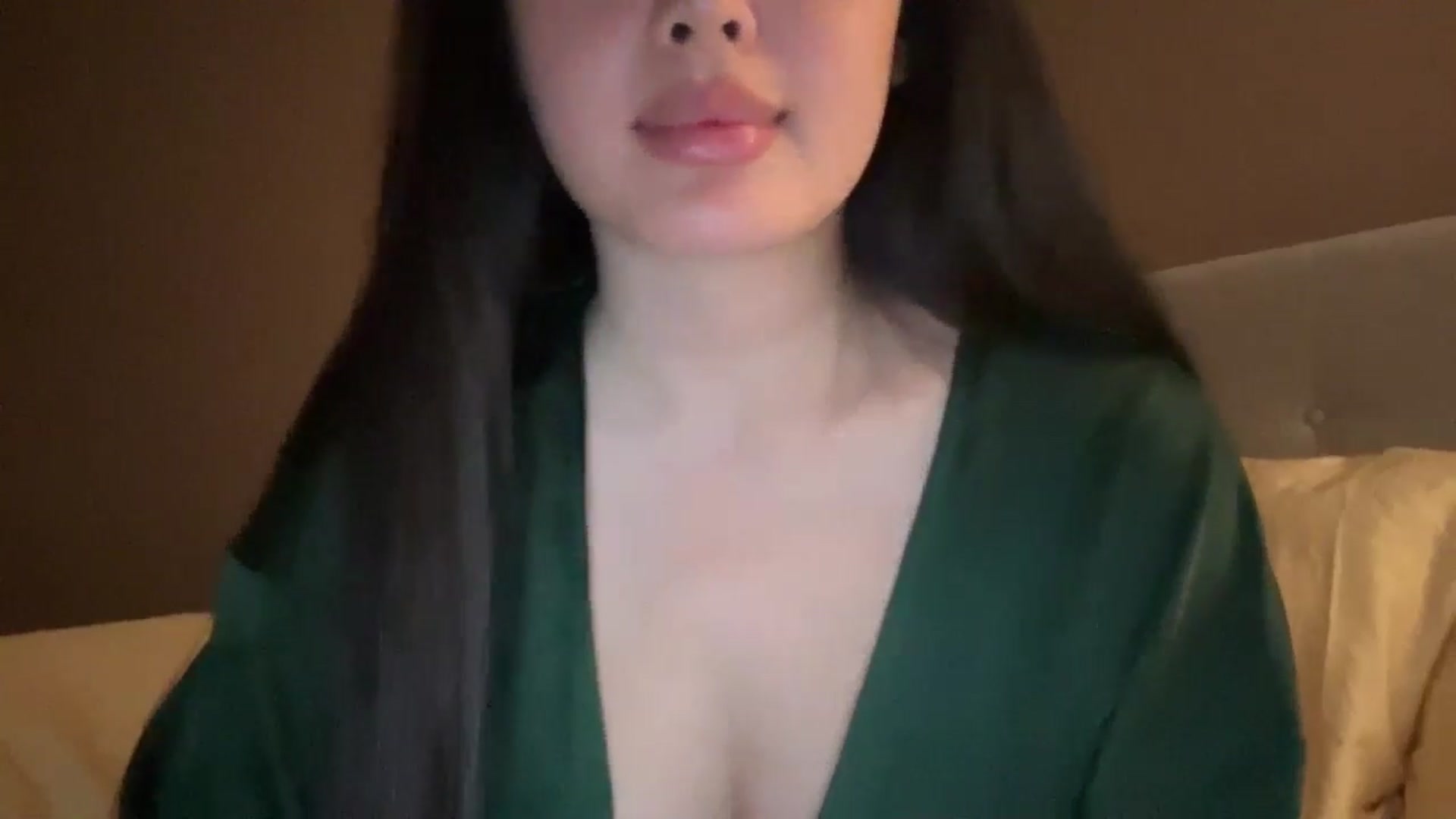 Gallery image thumbnail from MsAkira's myfreecams stream on, 10/09/2024, 18:10 image 10 of 20
