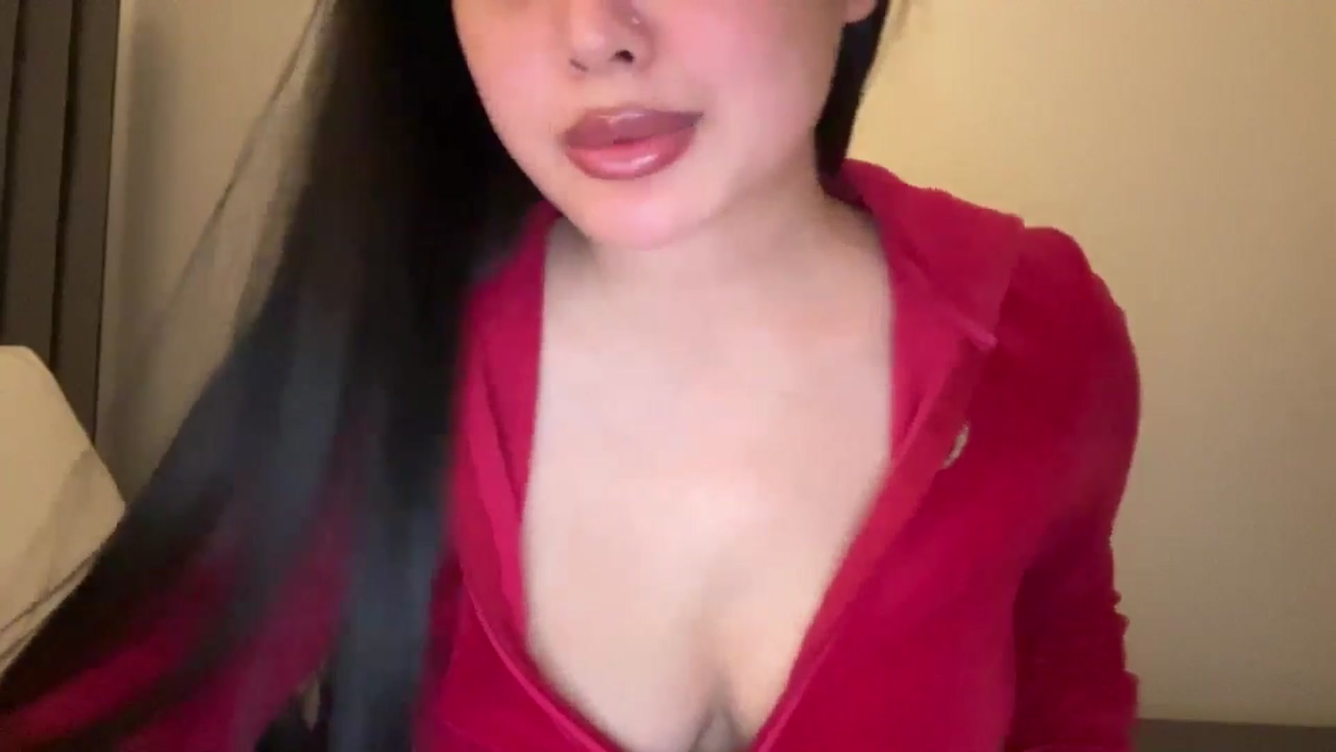 Gallery image thumbnail from MsAkira's myfreecams stream on, 10/15/2024, 02:16 image 16 of 20