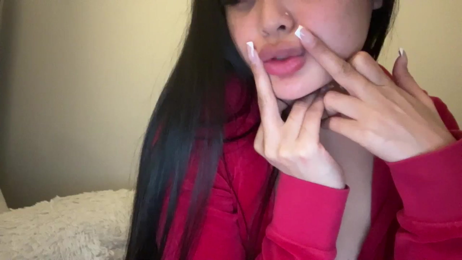 Gallery image thumbnail from MsAkira's myfreecams stream on, 10/15/2024, 05:13 image 10 of 20