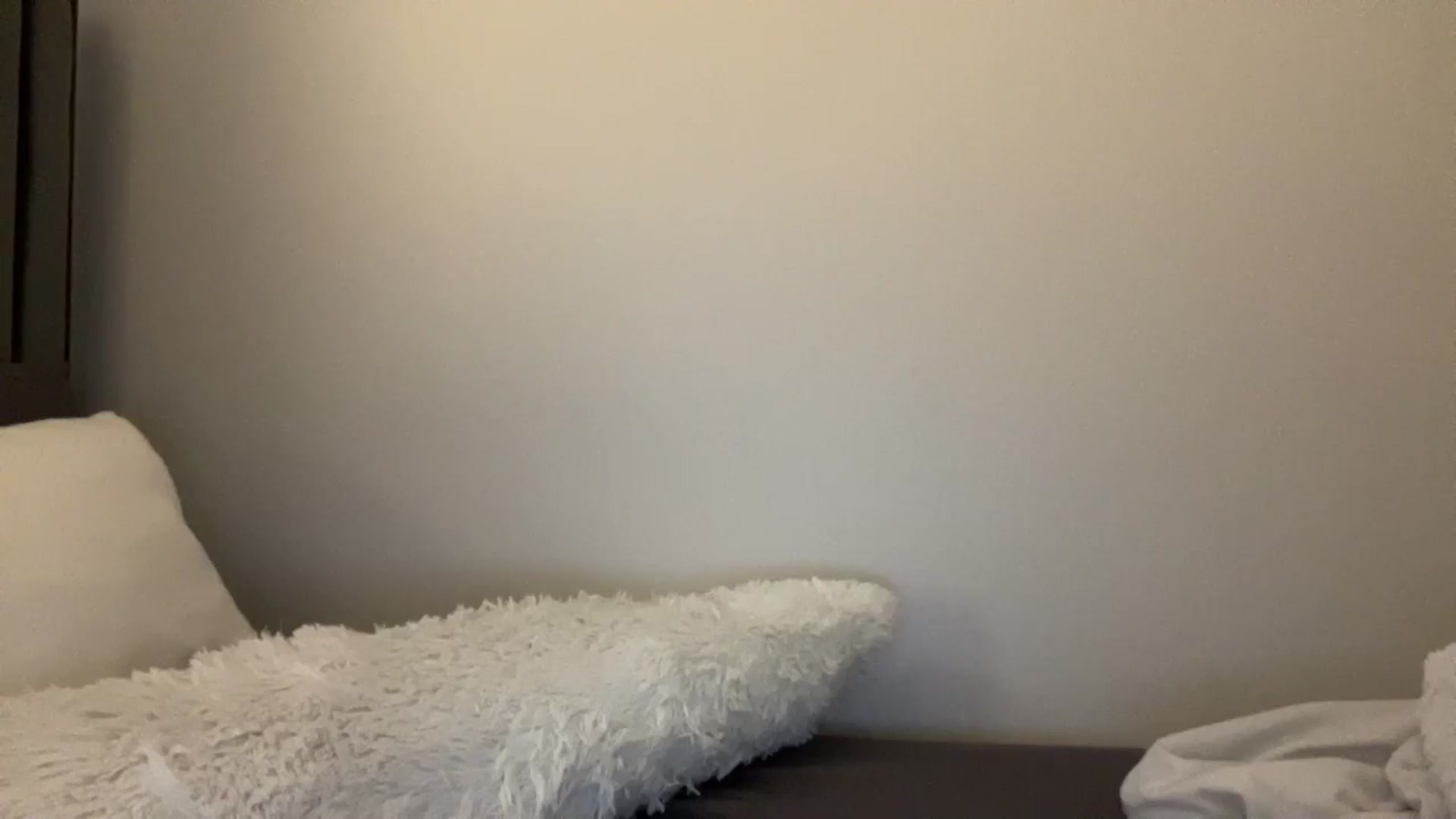 Gallery image thumbnail from MsAkira's myfreecams stream on, 10/17/2024, 22:07 image 11 of 20