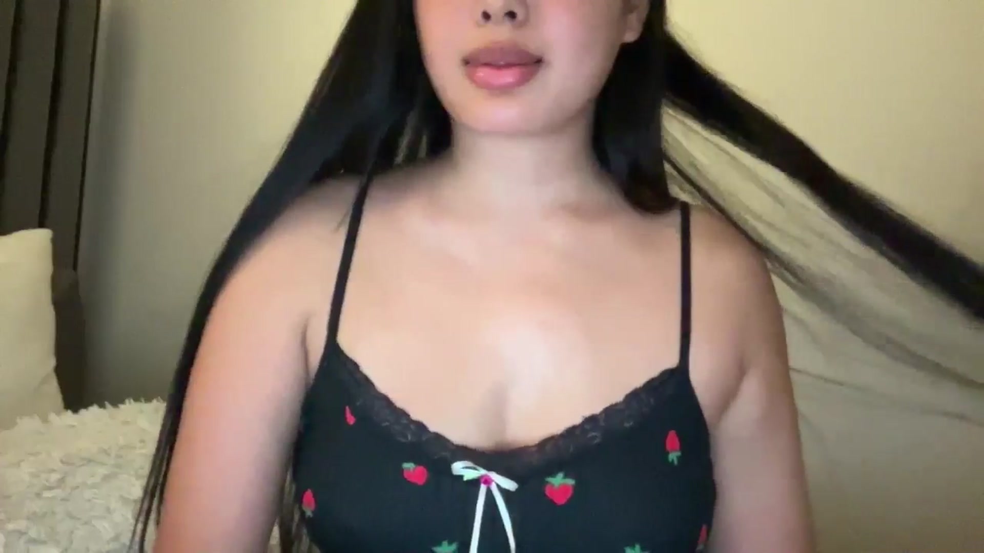 Gallery image thumbnail from MsAkira's myfreecams stream on, 11/06/2024, 22:37 image 2 of 20