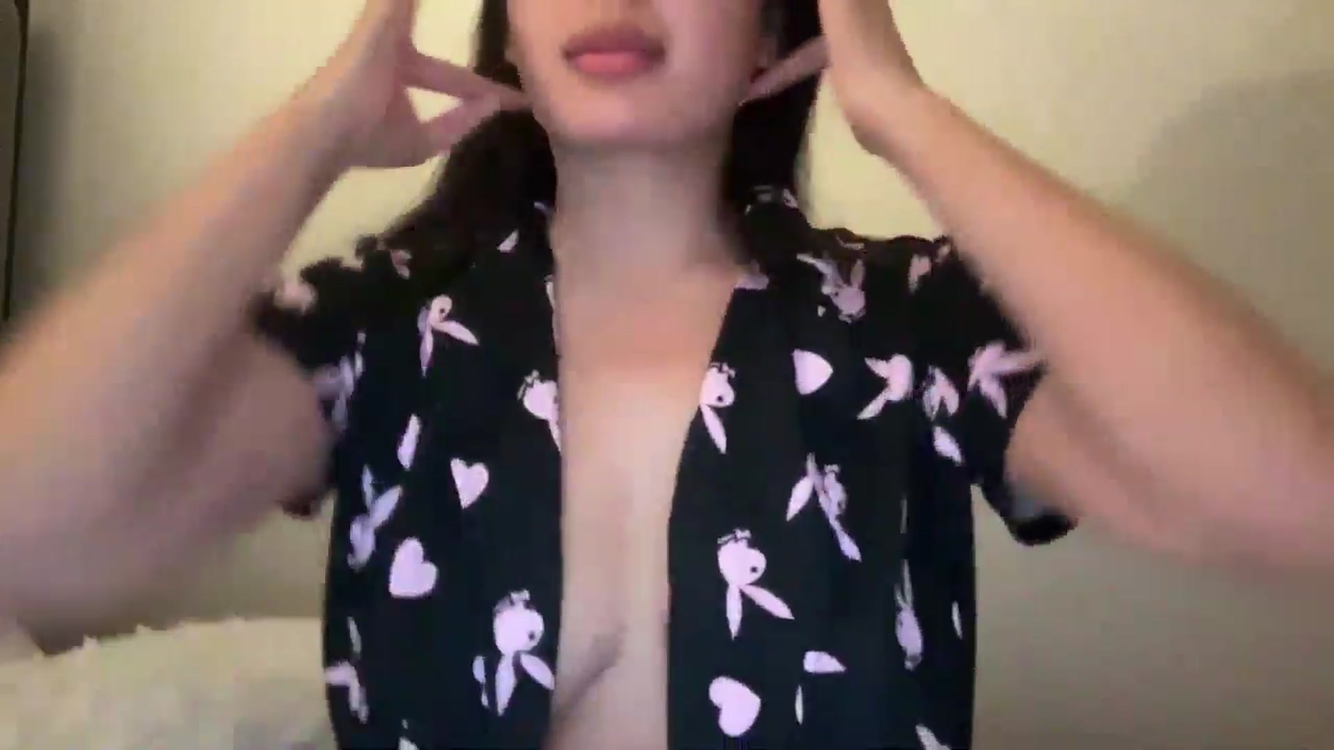 Gallery image thumbnail from MsAkira's myfreecams stream on, 11/09/2024, 22:05 image 11 of 20