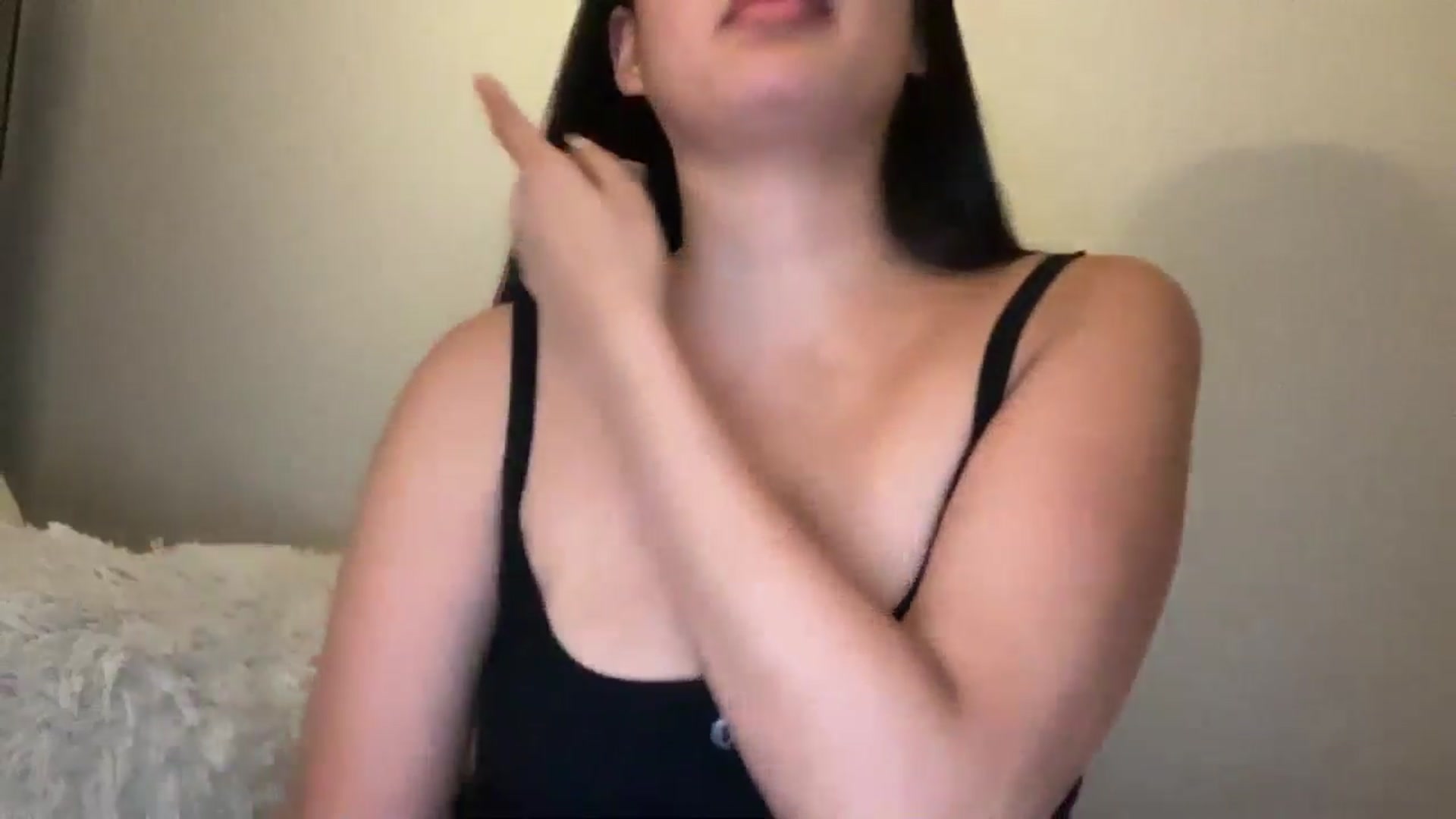 Gallery image thumbnail from MsAkira's myfreecams stream on, 11/14/2024, 21:20 image 15 of 20