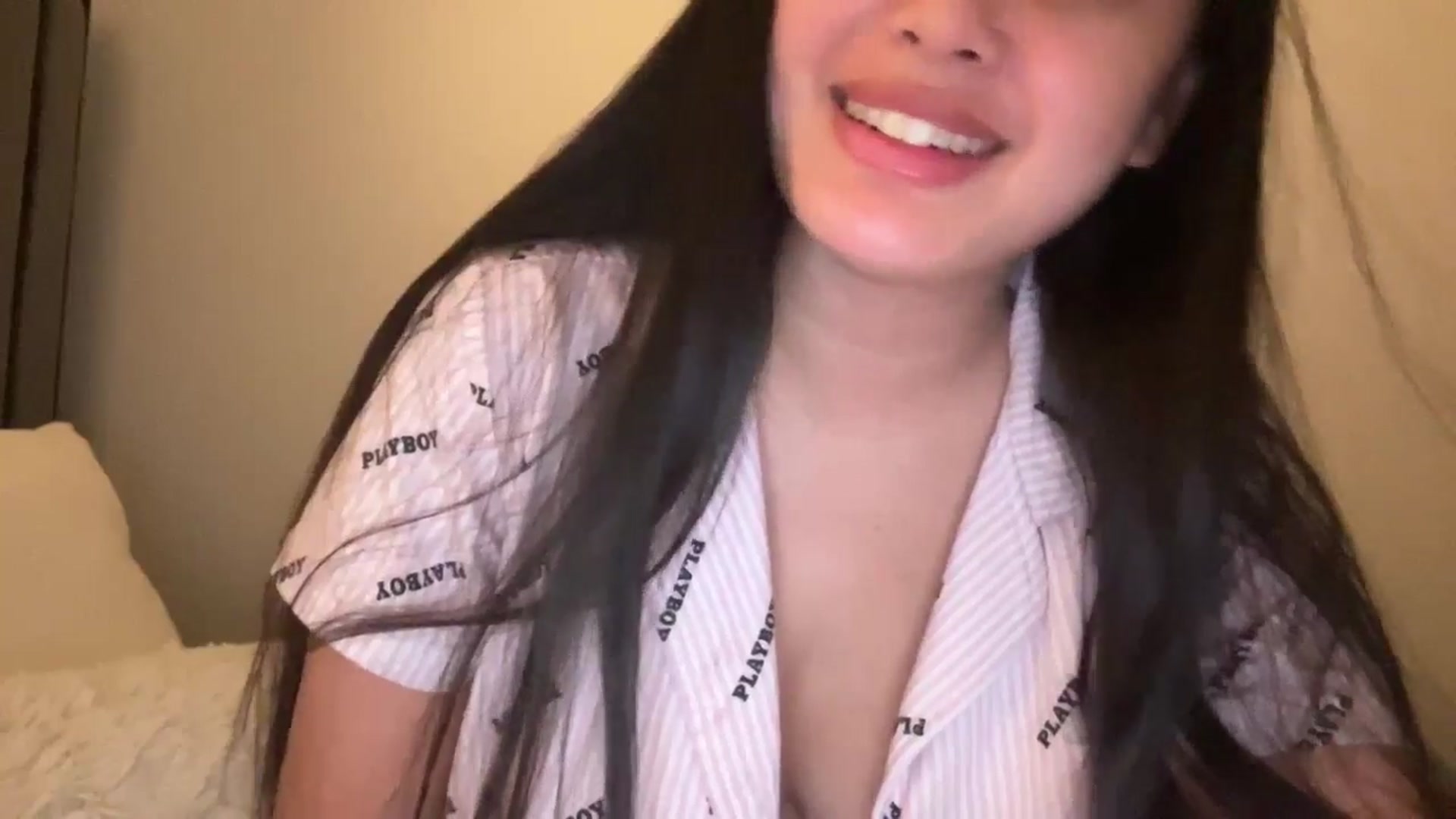 Gallery image thumbnail from MsAkira's myfreecams stream on, 12/08/2024, 06:59 image 8 of 20