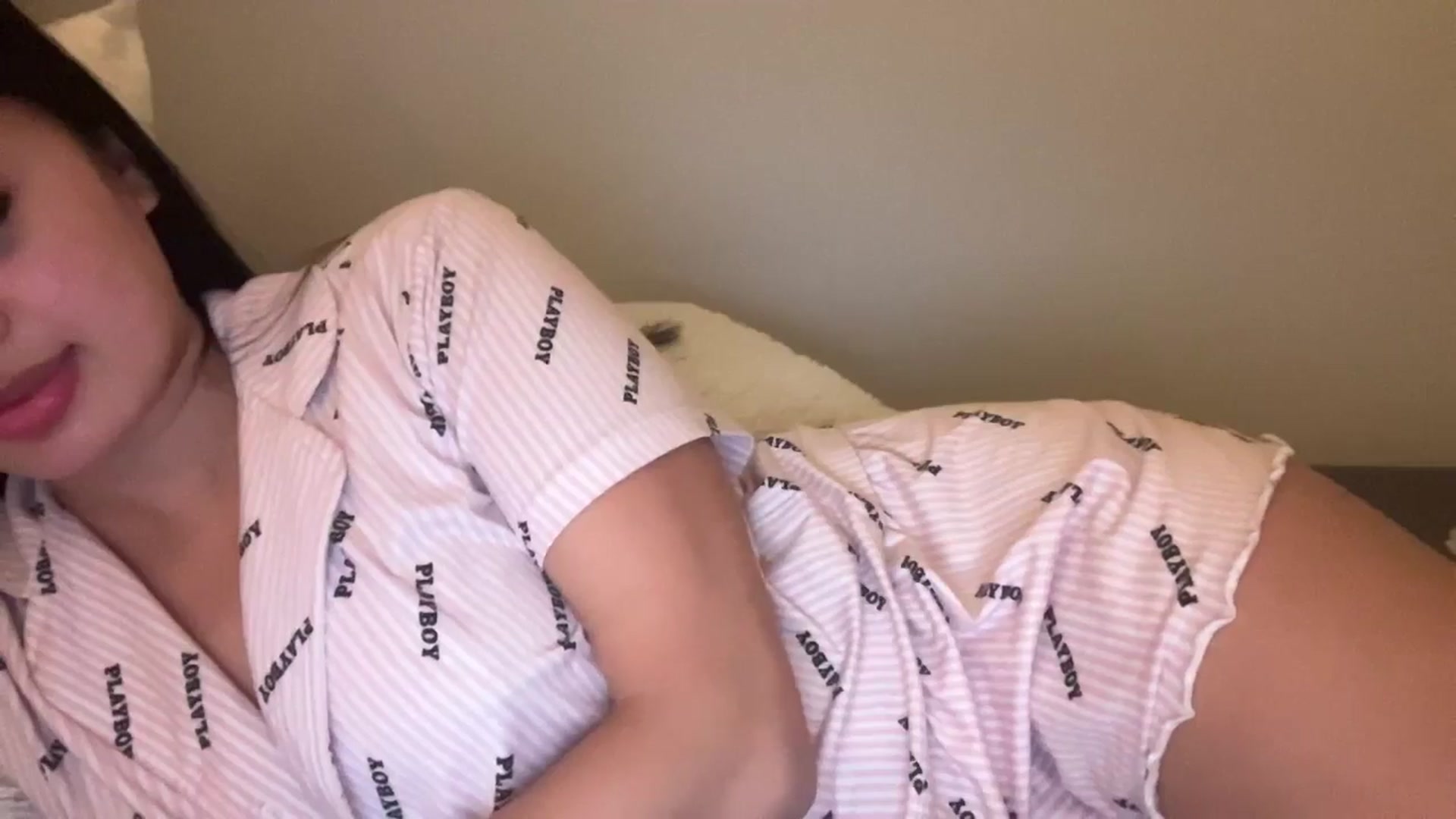 Gallery image thumbnail from MsAkira's myfreecams stream on, 12/09/2024, 02:45 image 5 of 20