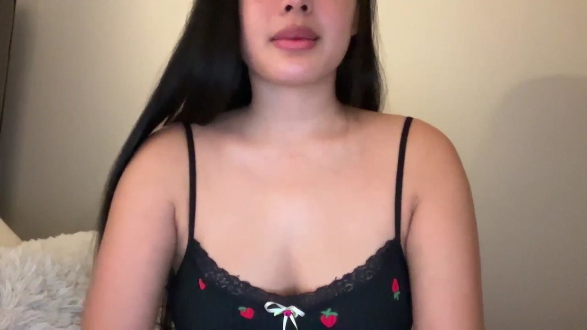 Gallery image thumbnail from MsAkira's myfreecams stream on, 12/13/2024, 17:16 image 7 of 20