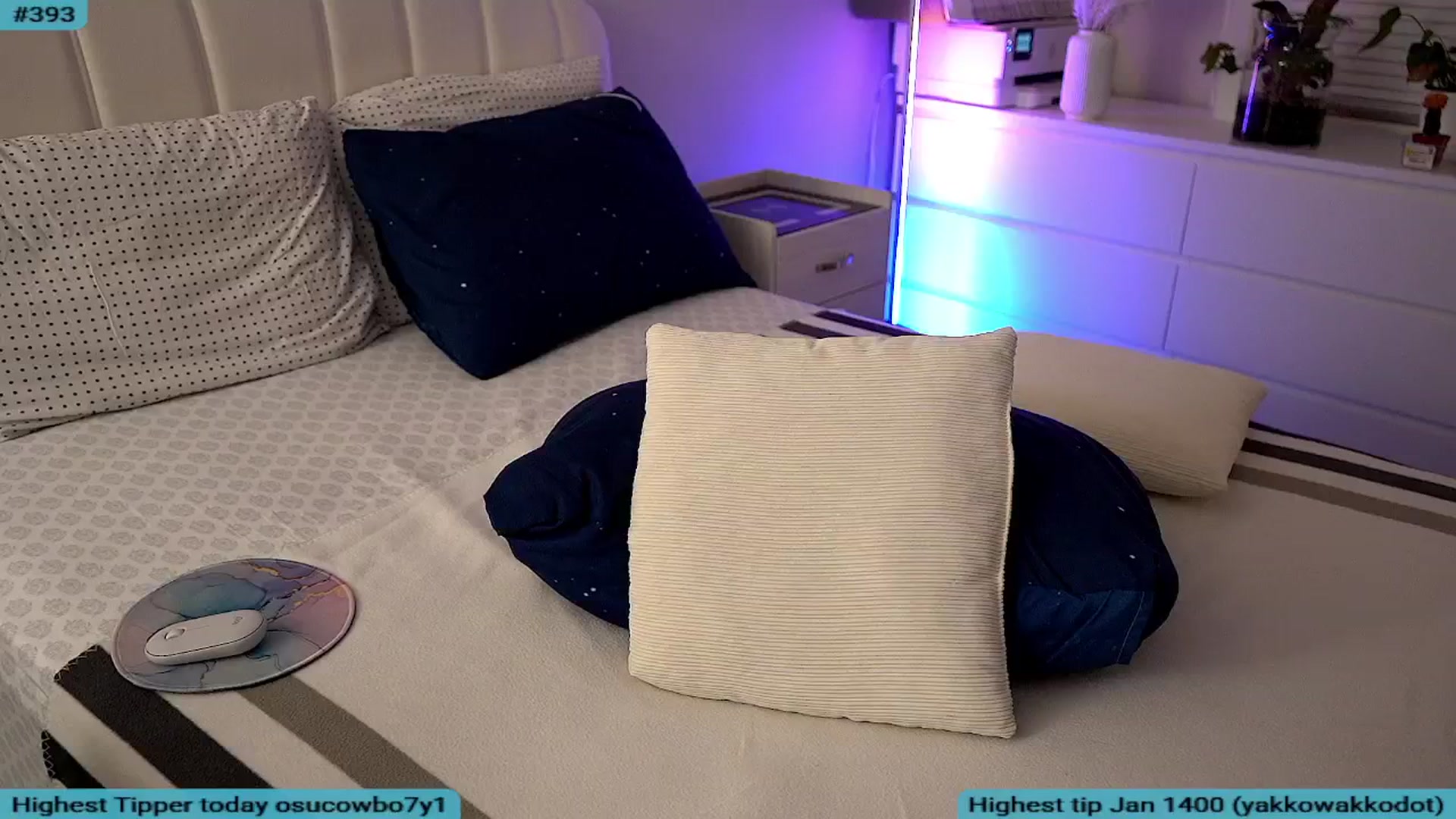 Gallery image thumbnail from MsAmberPeach's myfreecams stream on, 01/11/2025, 04:52 image 19 of 20