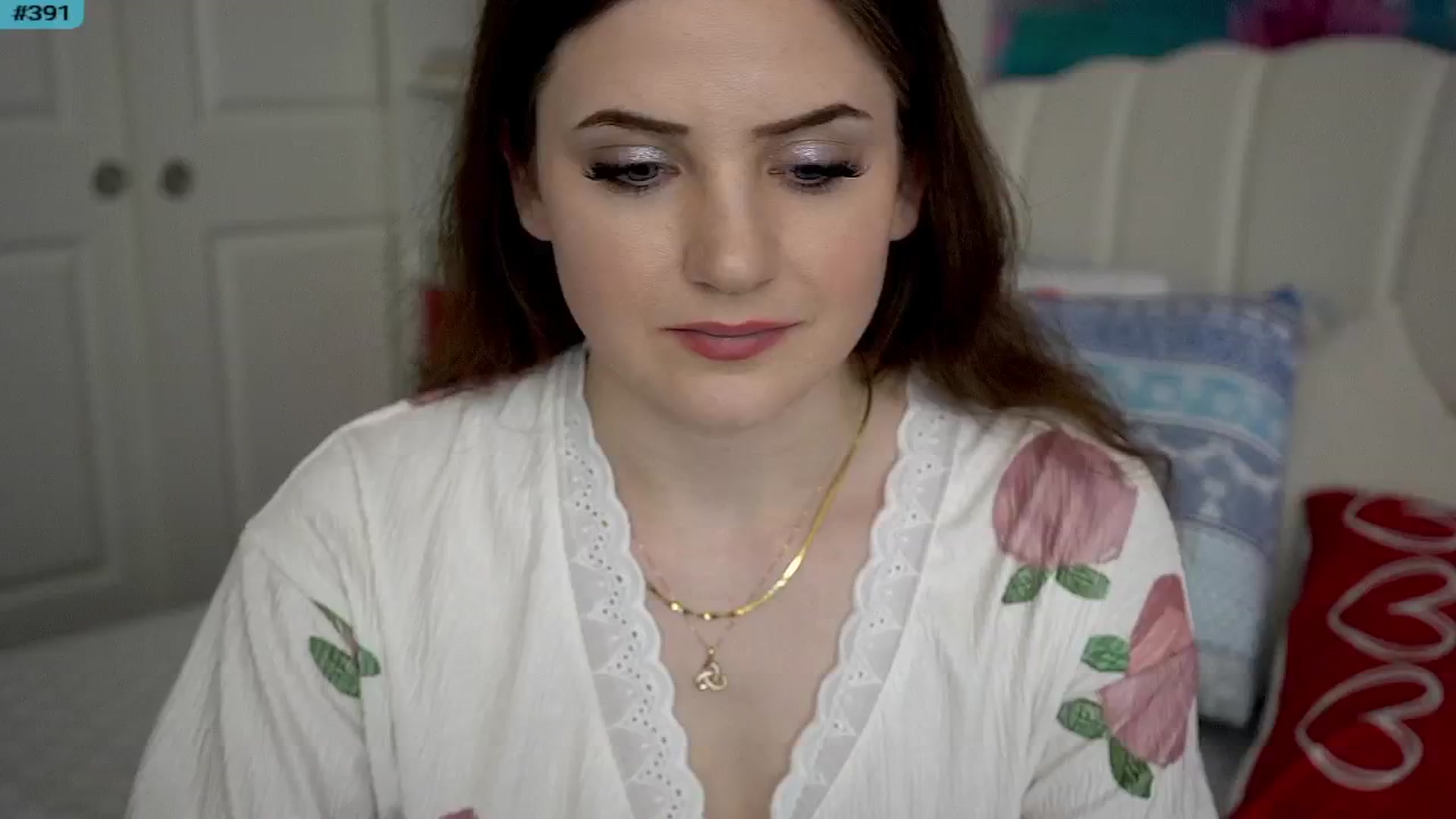 Gallery image thumbnail from MsAmberPeach's myfreecams stream on, 01/28/2025, 22:28 image 16 of 20