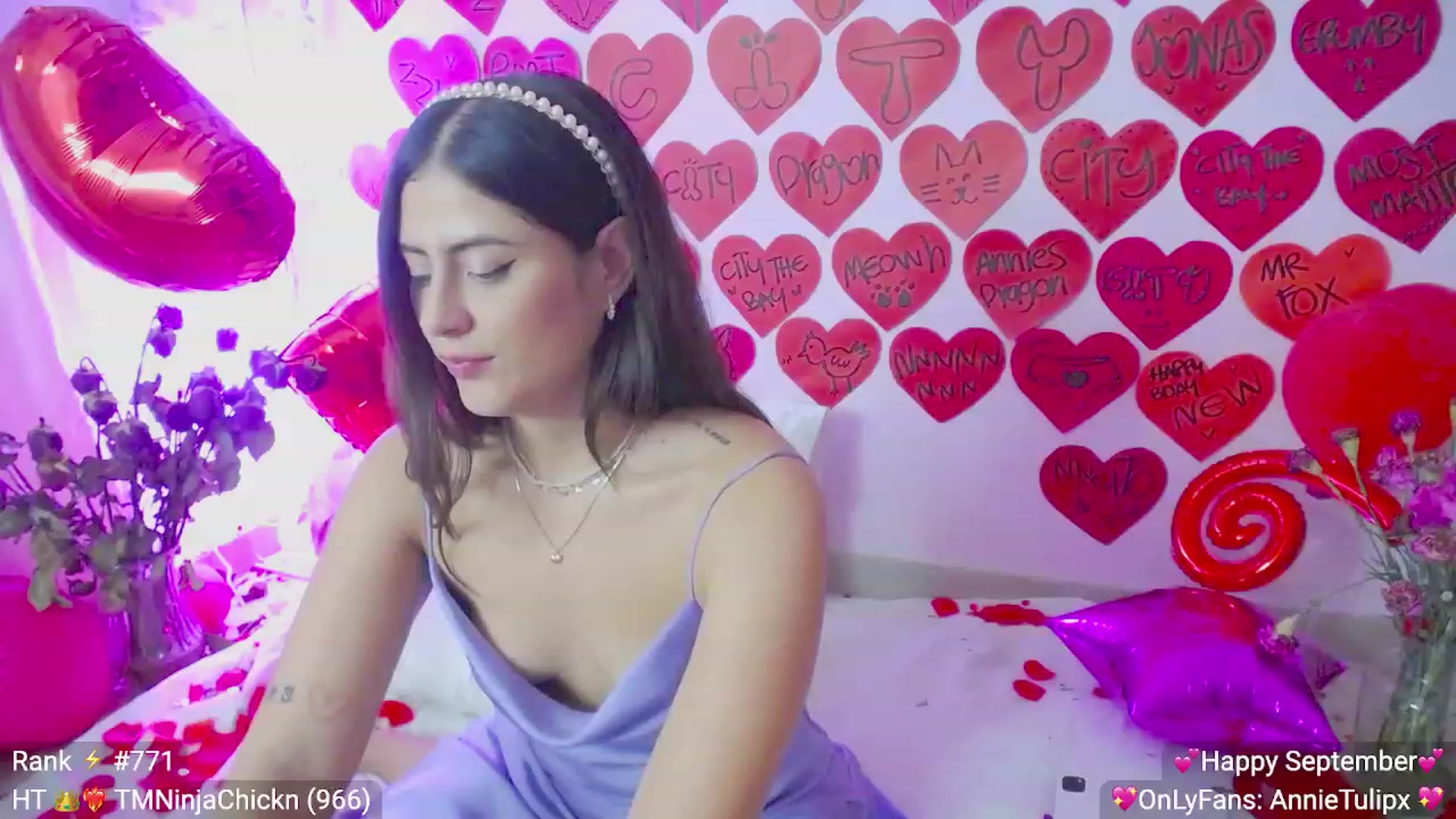 Gallery image thumbnail from MsAnnie's myfreecams stream on, 09/16/2023, 23:12 image 18 of 20
