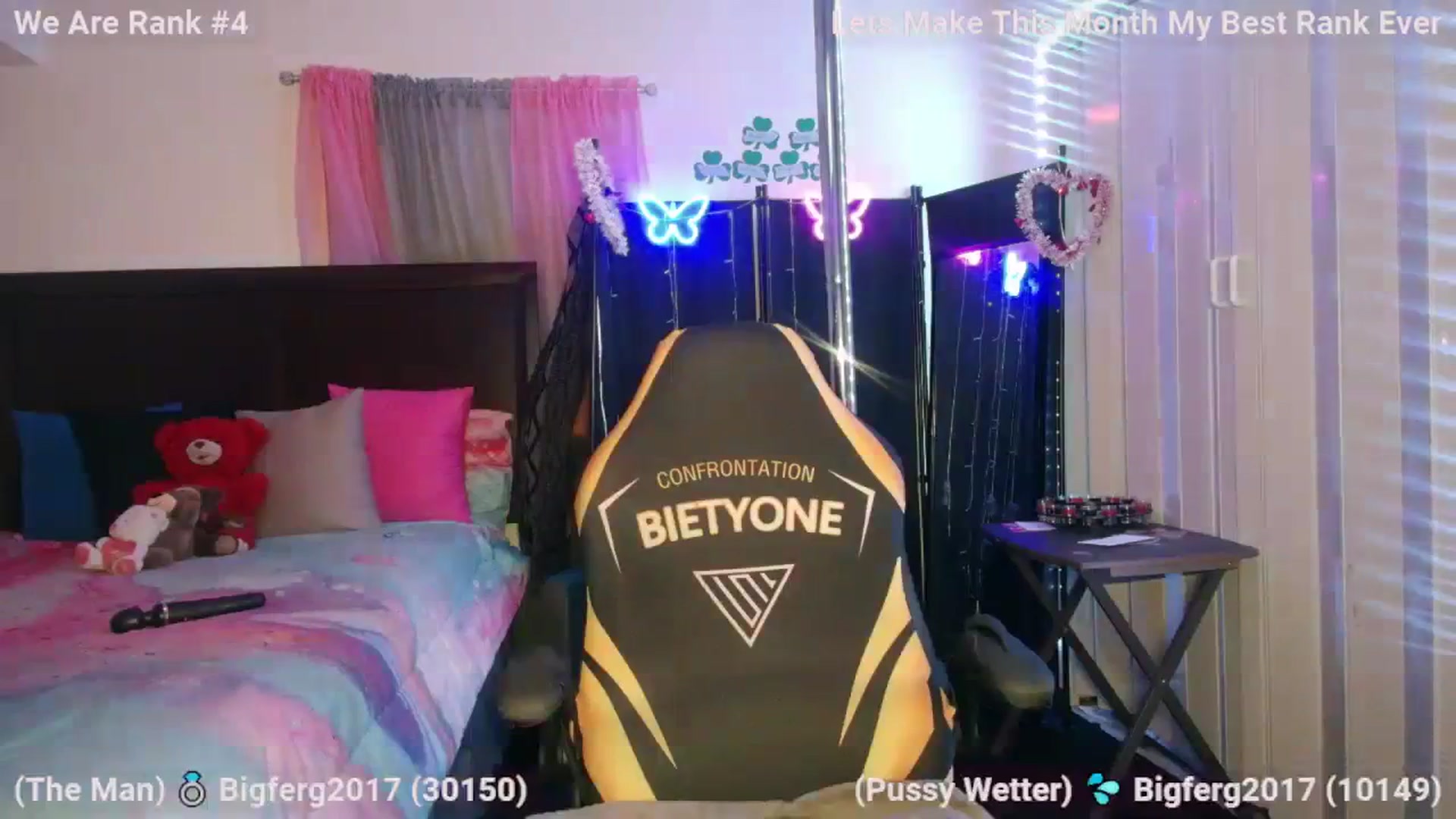 Gallery image thumbnail from MsBigferg2017's myfreecams stream on, 03/01/2024, 13:10 image 10 of 20