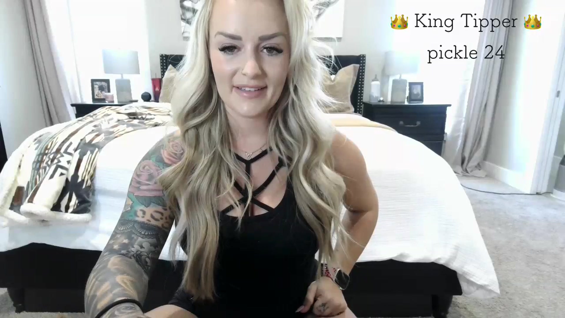 Gallery image thumbnail from MsCheeks's myfreecams stream on, 07/19/2023, 22:19 image 7 of 20