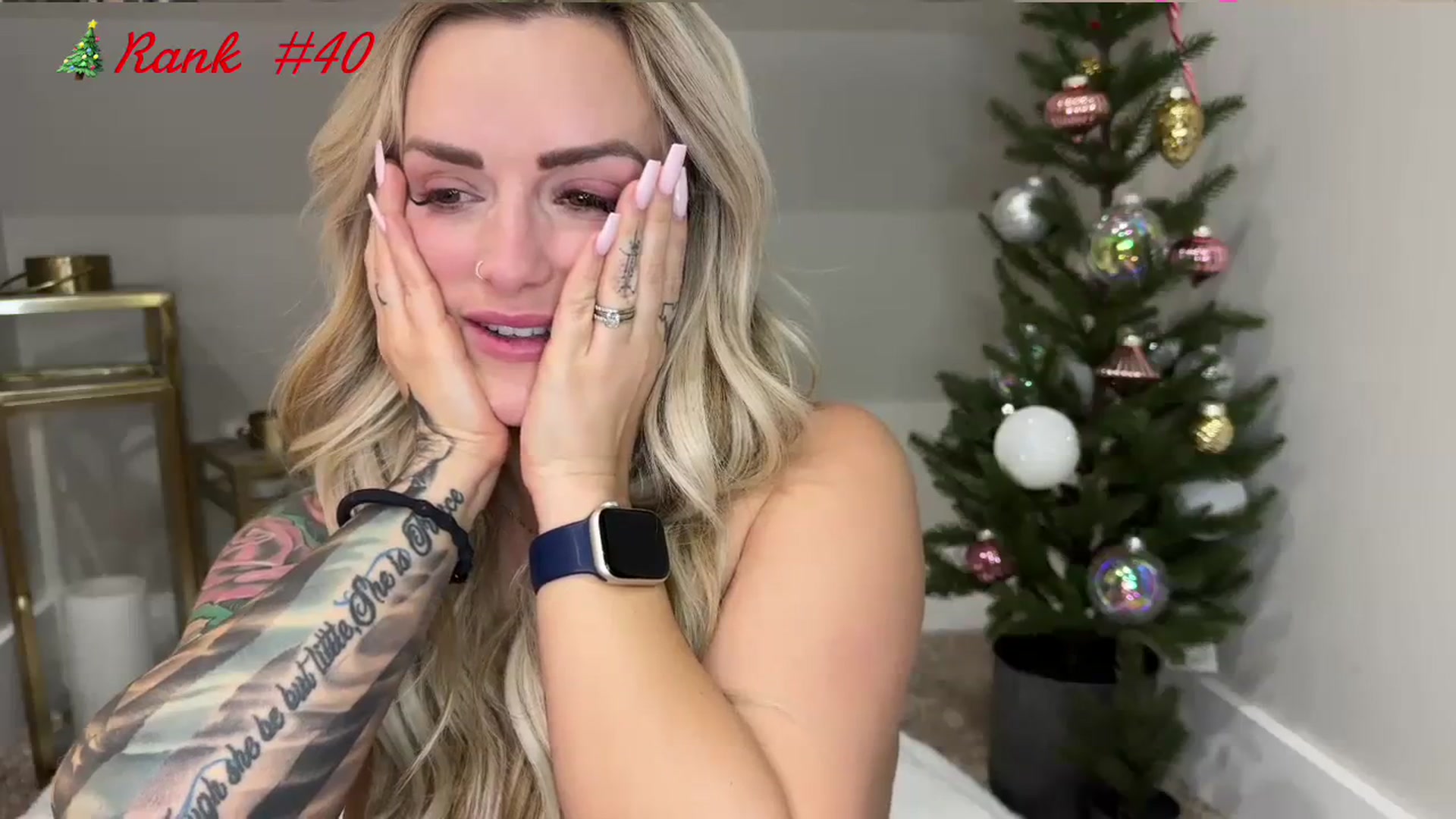 Gallery image thumbnail from MsCheeks's myfreecams stream on, 12/22/2023, 02:44 image 13 of 20