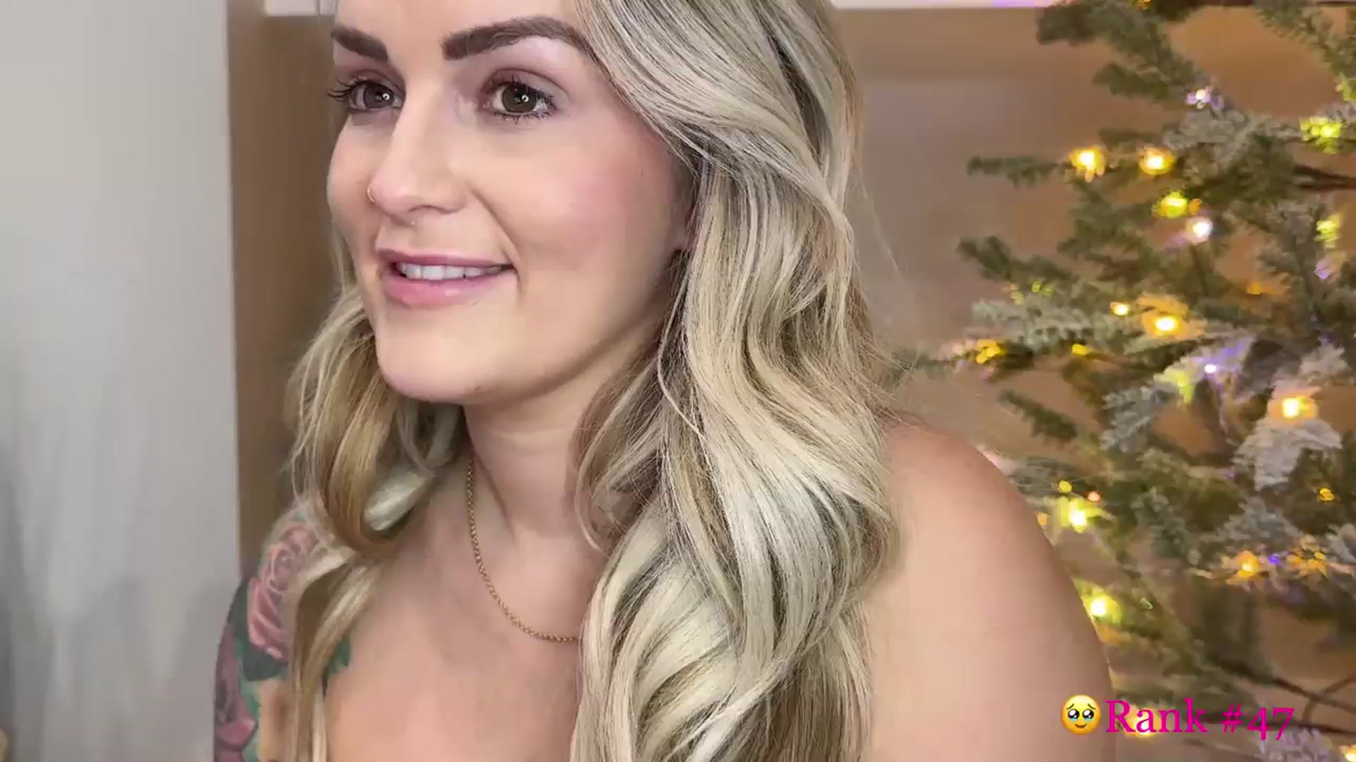 Gallery image thumbnail from MsCheeks's myfreecams stream on, 12/29/2023, 24:01 image 13 of 20