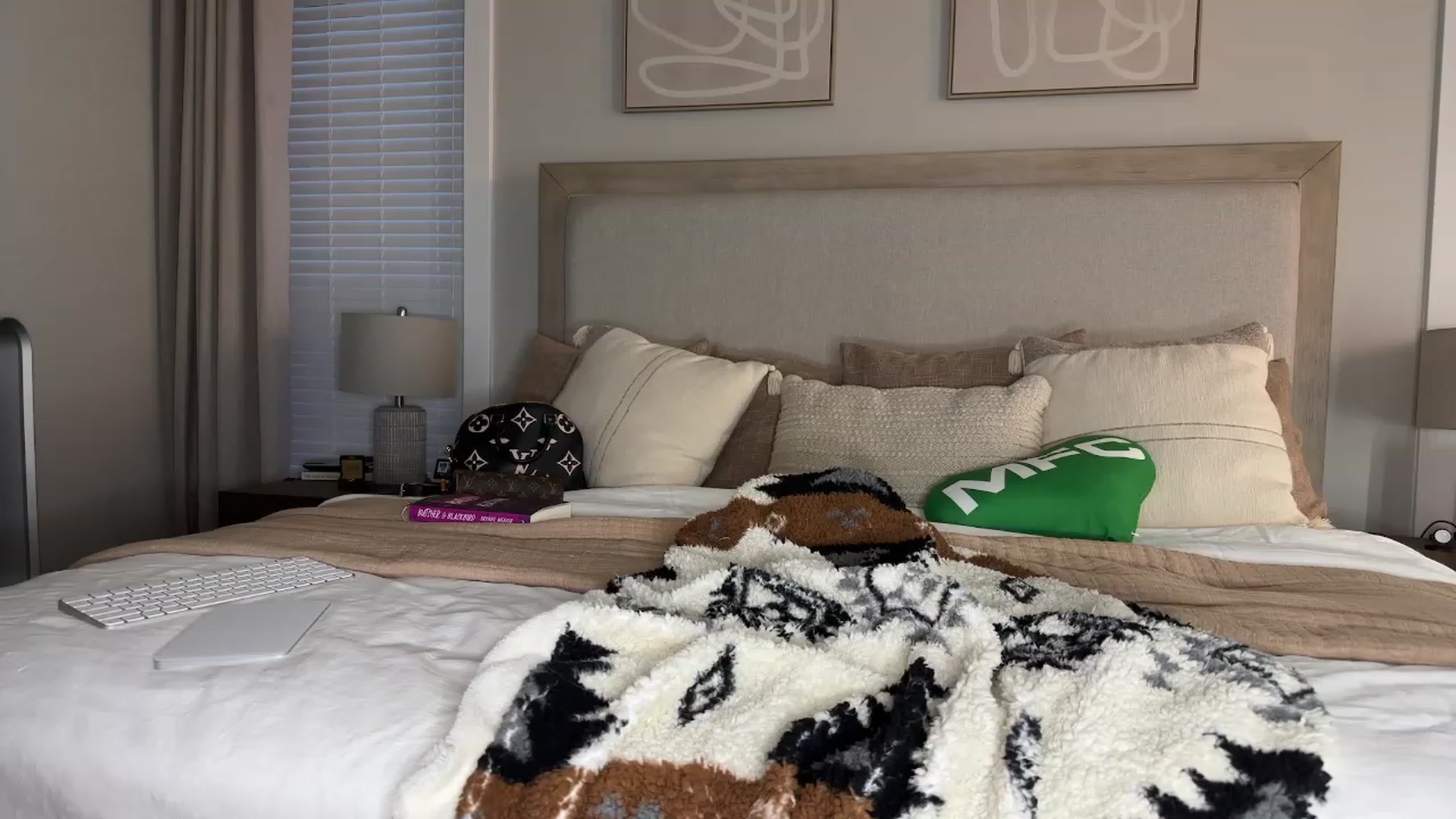 Gallery image thumbnail from MsCheeks's myfreecams stream on, 02/02/2024, 01:28 image 17 of 20