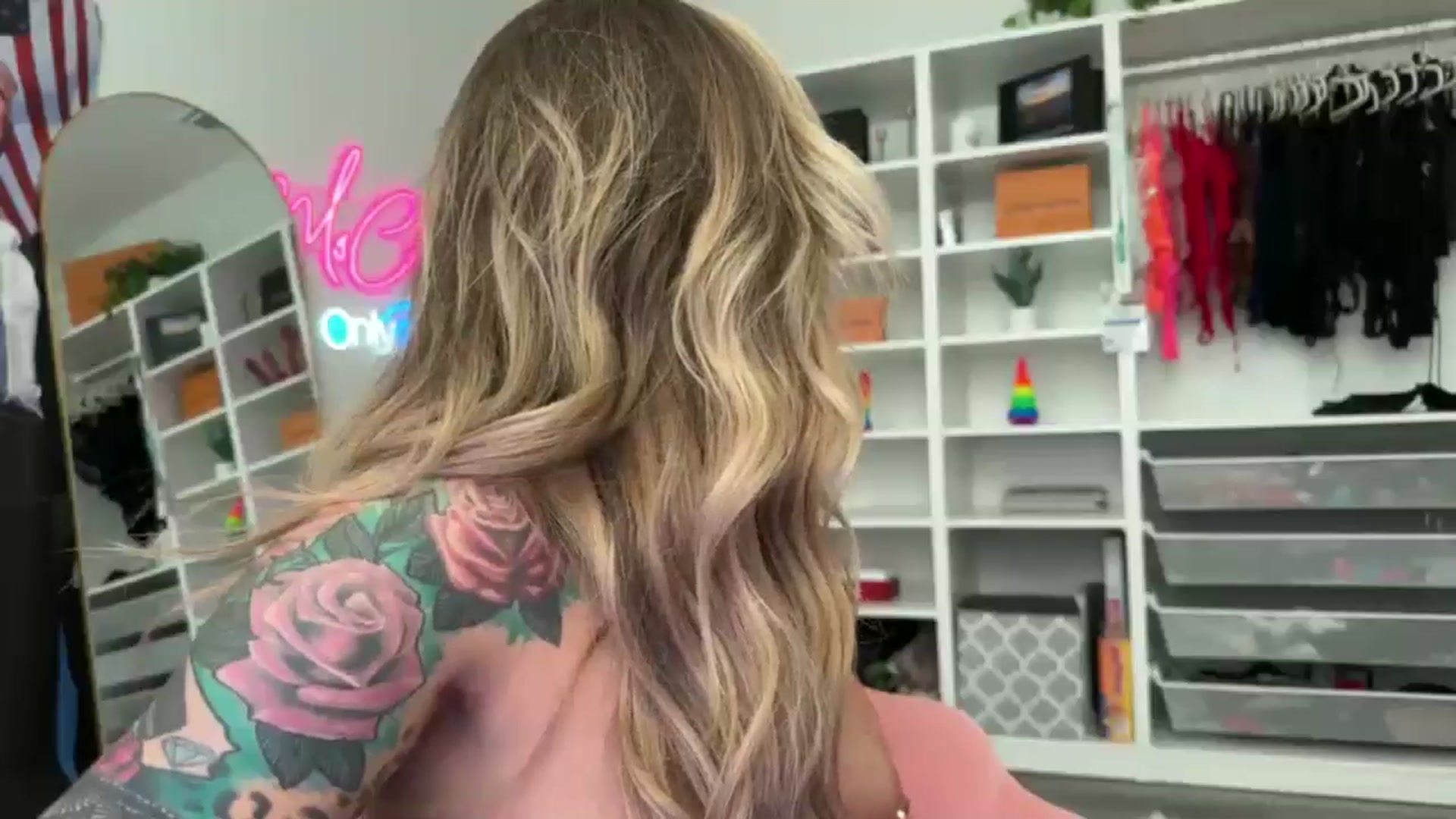 Gallery image thumbnail from MsCheeks's myfreecams stream on, 08/12/2024, 23:59 image 16 of 20