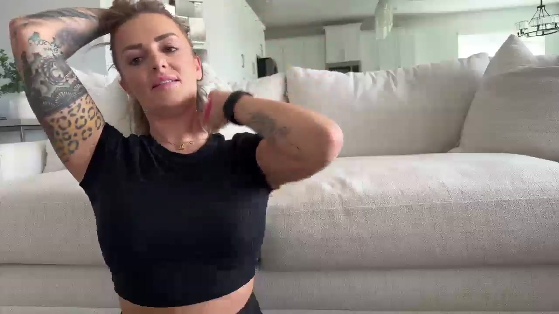 Gallery image thumbnail from MsCheeks's myfreecams stream on, 09/09/2024, 19:55 image 3 of 20