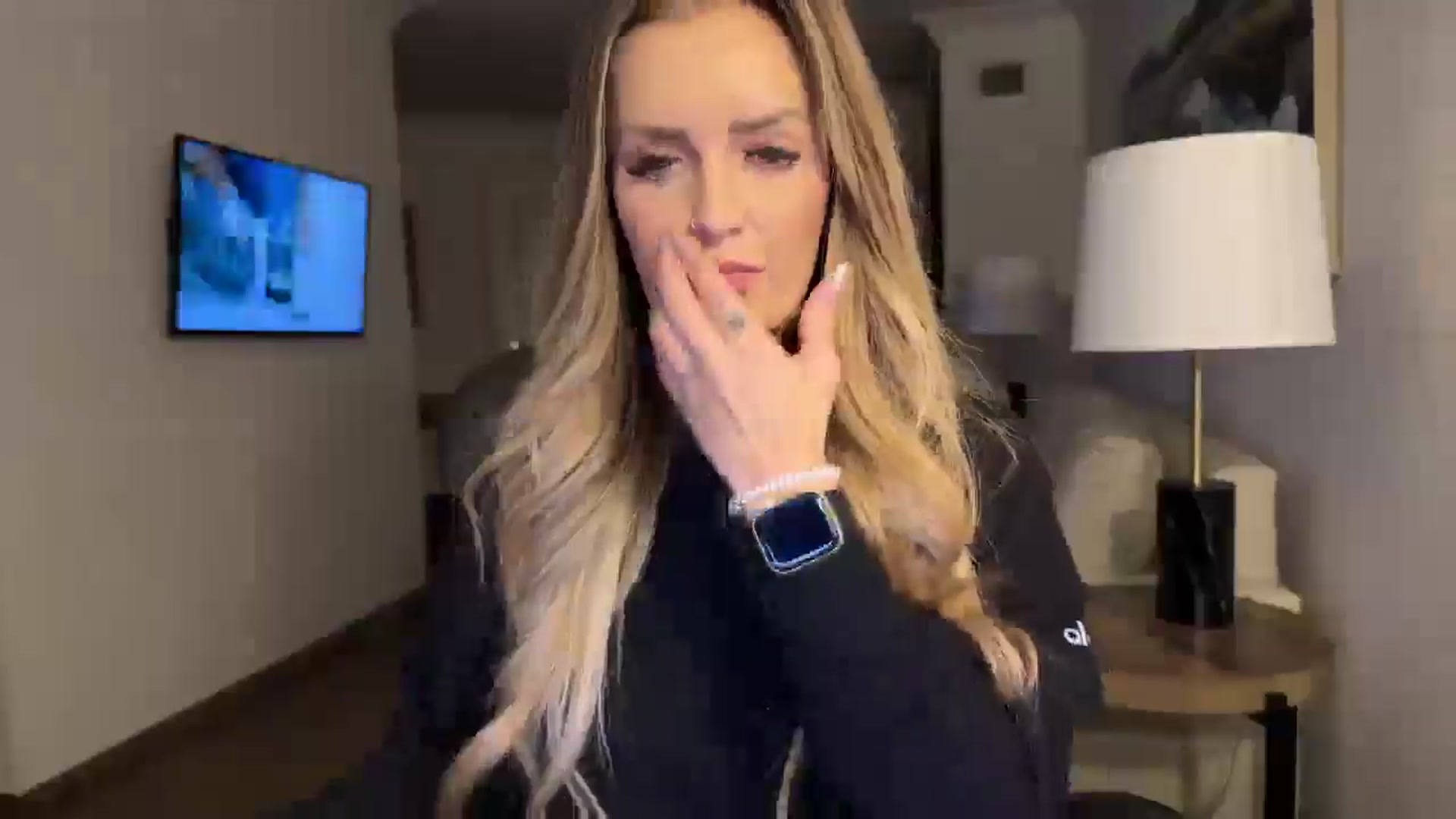 Gallery image thumbnail from MsCheeks's myfreecams stream on, 01/13/2025, 02:54 image 2 of 20