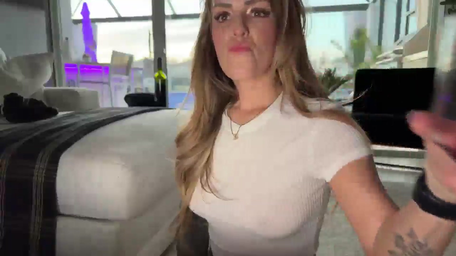 Gallery image thumbnail from MsCheeks's myfreecams stream on, 01/27/2025, 23:18 image 18 of 20