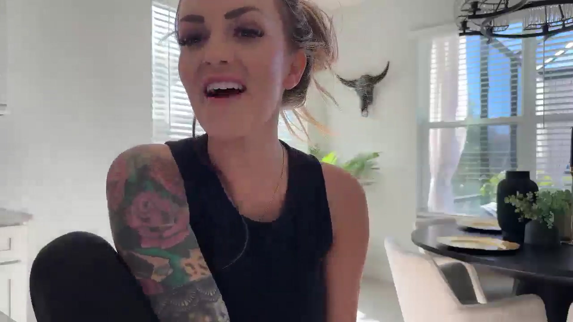Gallery image thumbnail from MsCheeks's myfreecams stream on, 03/21/2025, 20:51 image 3 of 20