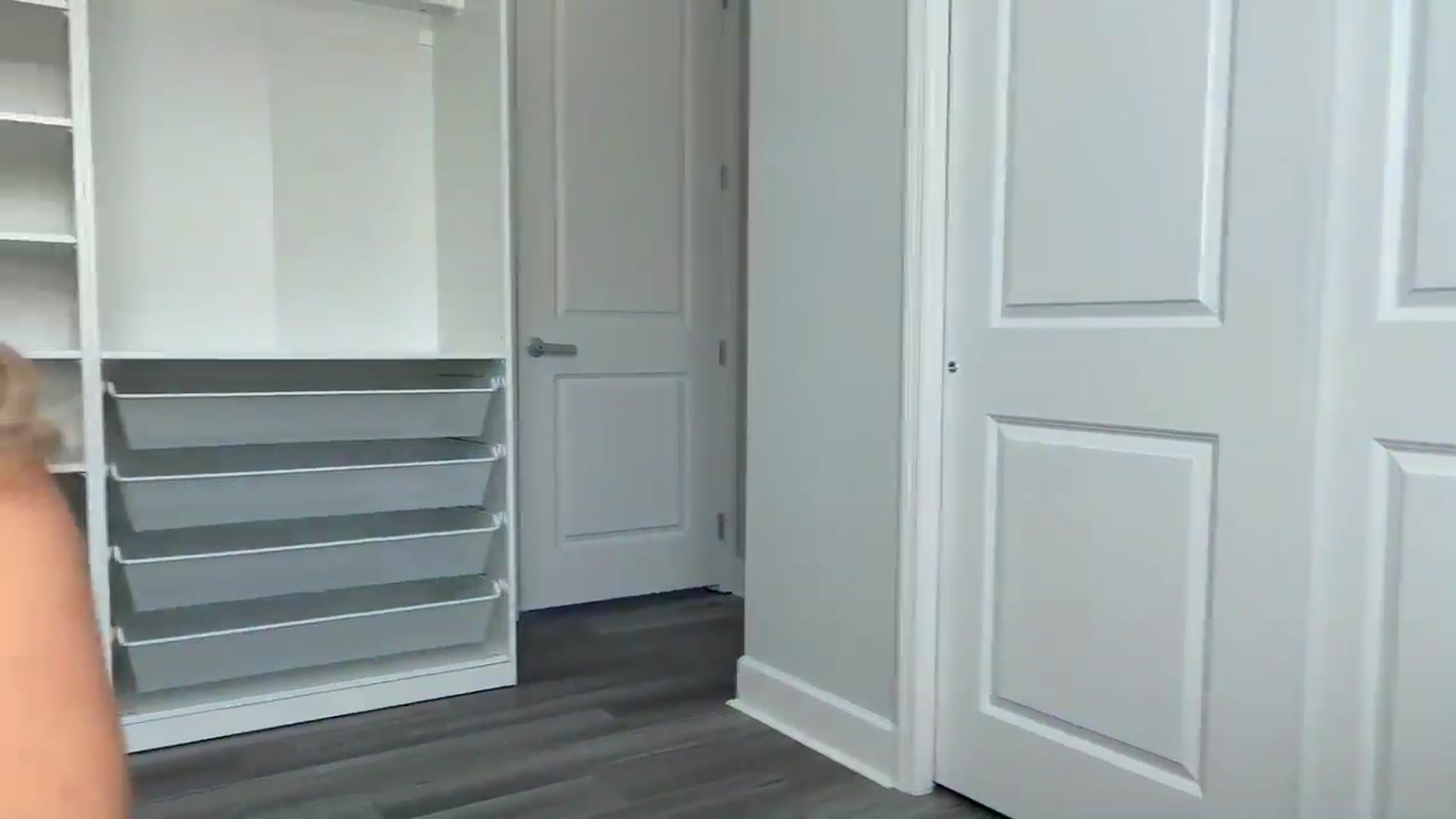 Gallery image thumbnail from MsCheeks's myfreecams stream on, 04/17/2025, 20:00 image 2 of 20