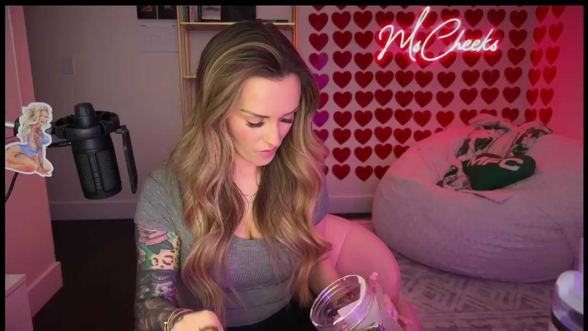 Gallery image thumbnail from MsCheeks's myfreecams stream on, 02/23/2026, 22:53 image 18 of 20