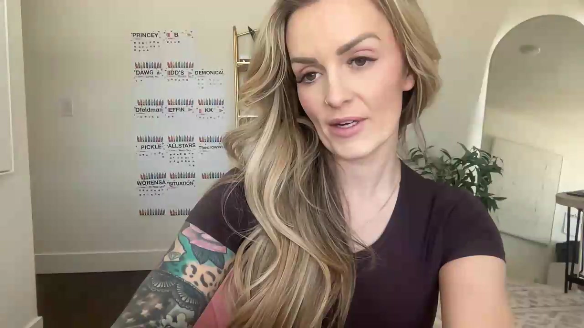 Gallery image thumbnail from MsCheeks's myfreecams stream on, 05/20/2026, 23:27 image 10 of 20