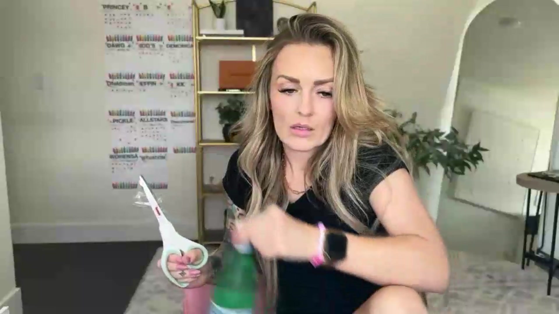 Gallery image thumbnail from MsCheeks's myfreecams stream on, 06/15/2026, 23:51 image 12 of 20