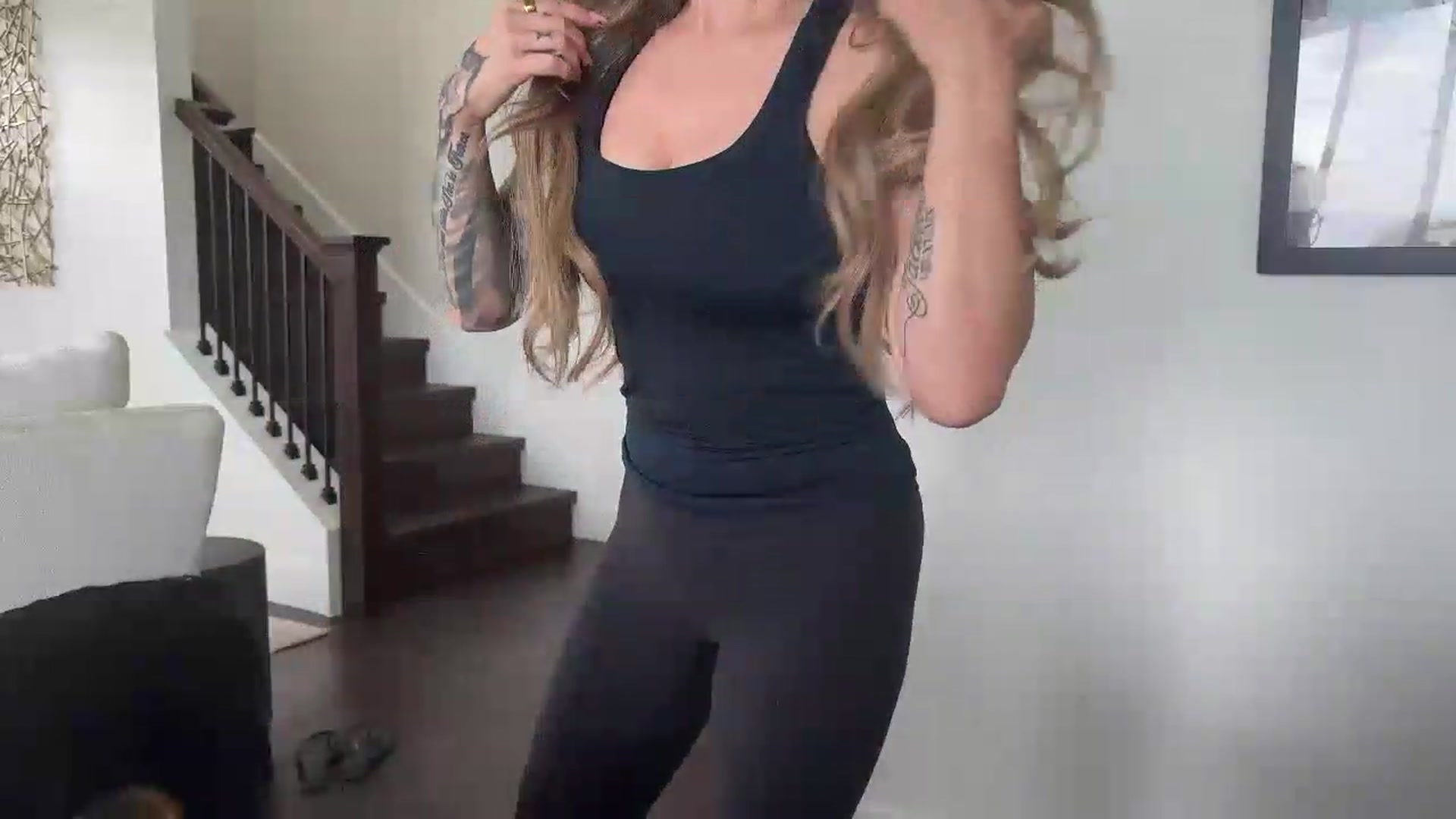 Gallery image thumbnail from MsCheeks's myfreecams stream on, 06/26/2026, 23:51 image 6 of 20