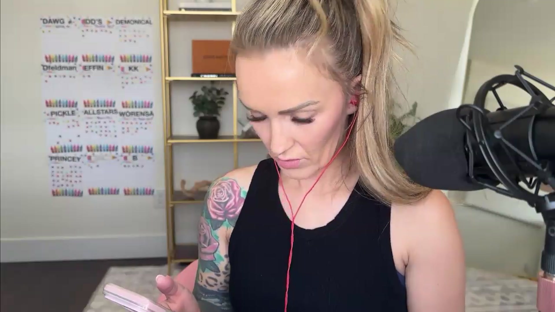 Gallery image thumbnail from MsCheeks's myfreecams stream on, 06/29/2026, 22:52 image 18 of 20