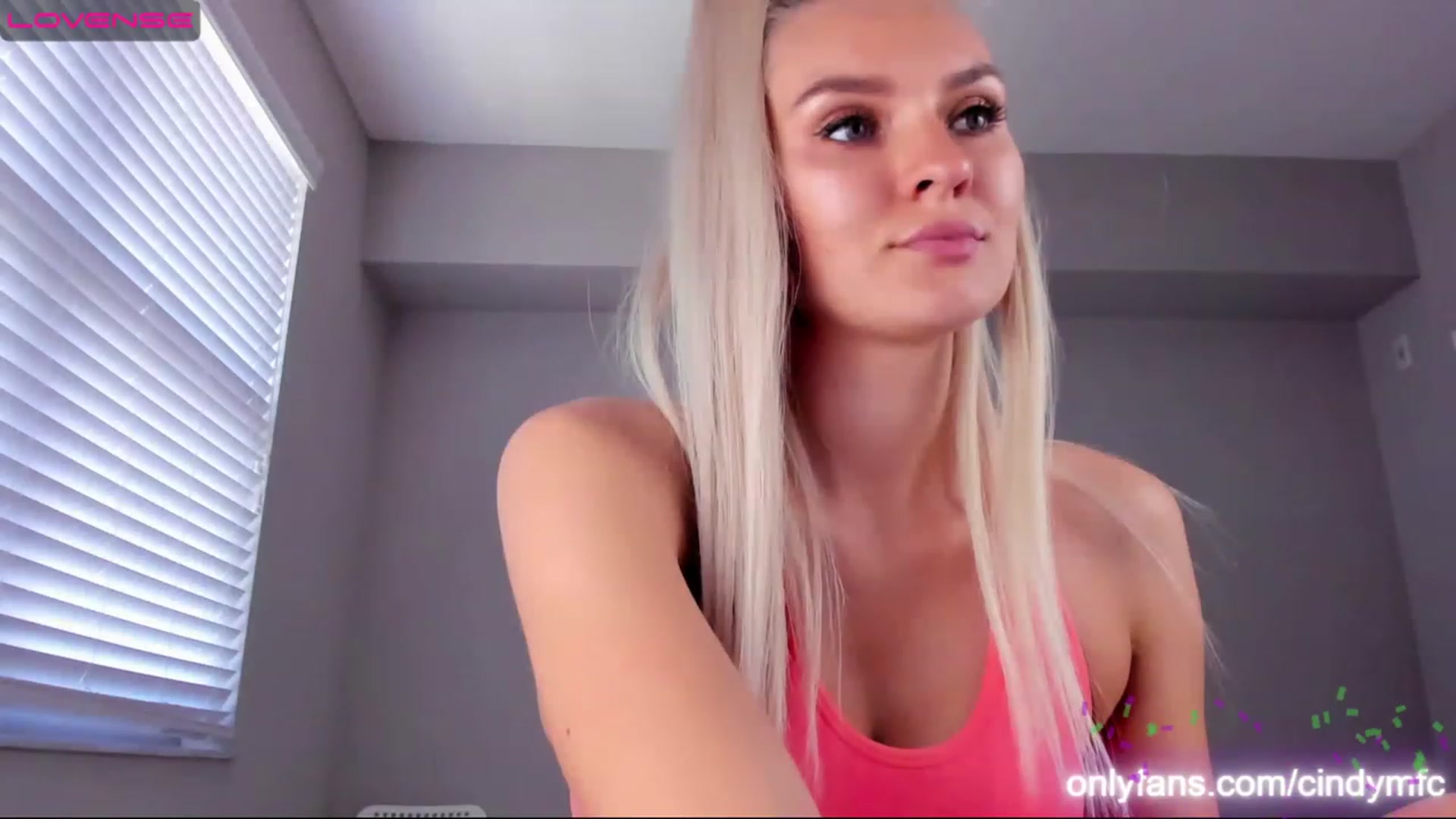 Gallery image thumbnail from MsCindy's myfreecams stream on, 05/21/2023, 18:08 image 11 of 20