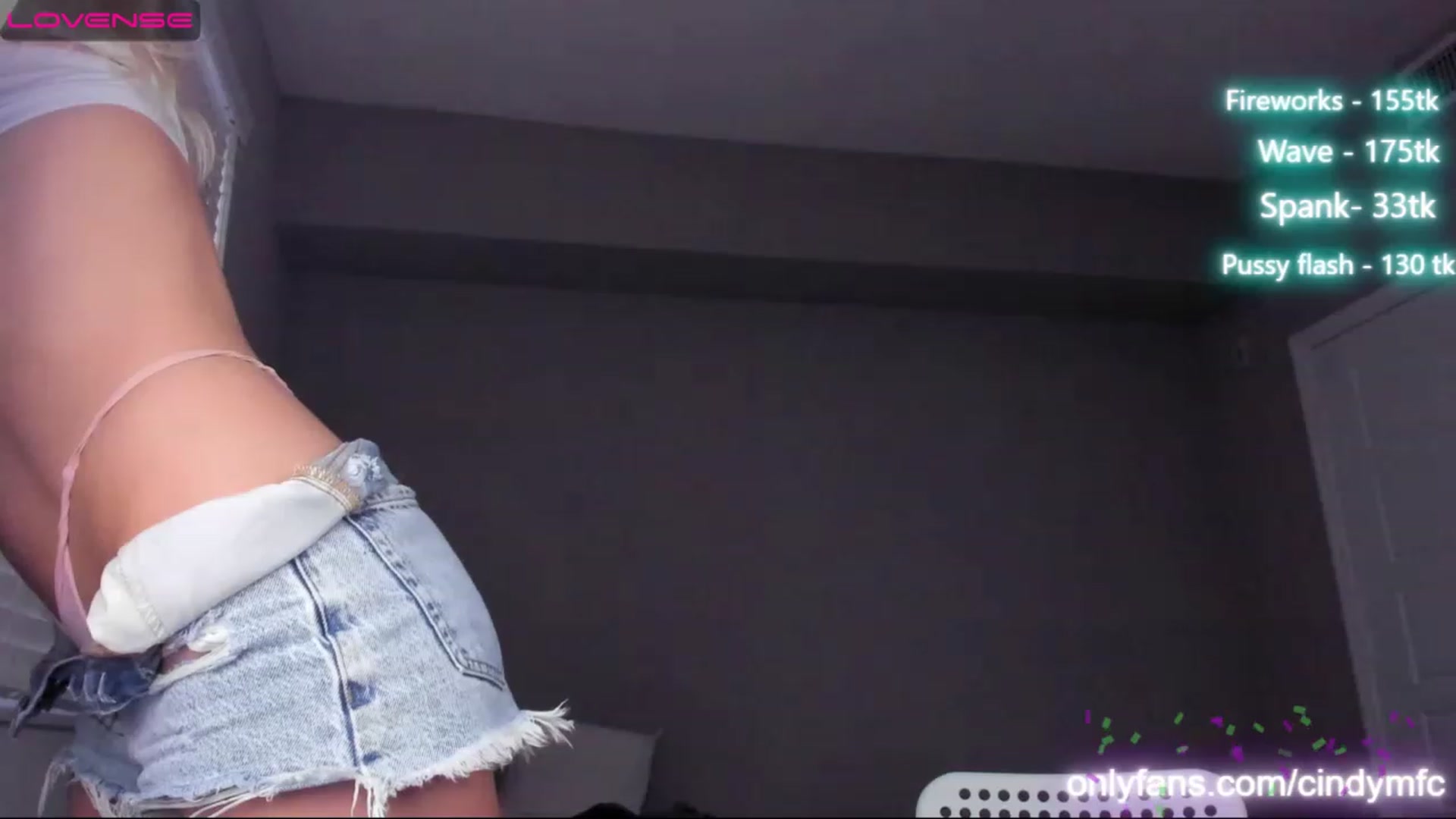 Gallery image thumbnail from MsCindy's myfreecams stream on, 06/06/2023, 17:43 image 13 of 20