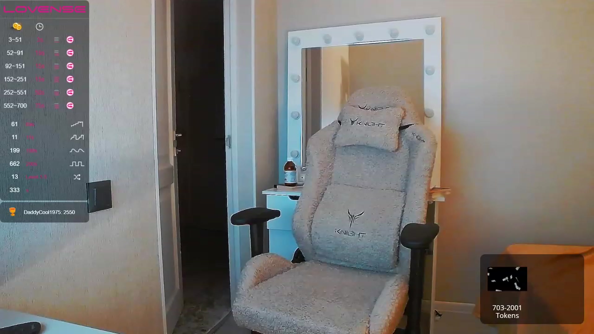 Gallery image thumbnail from MsCumsAlot's myfreecams stream on, 11/20/2022, 19:14 image 12 of 20